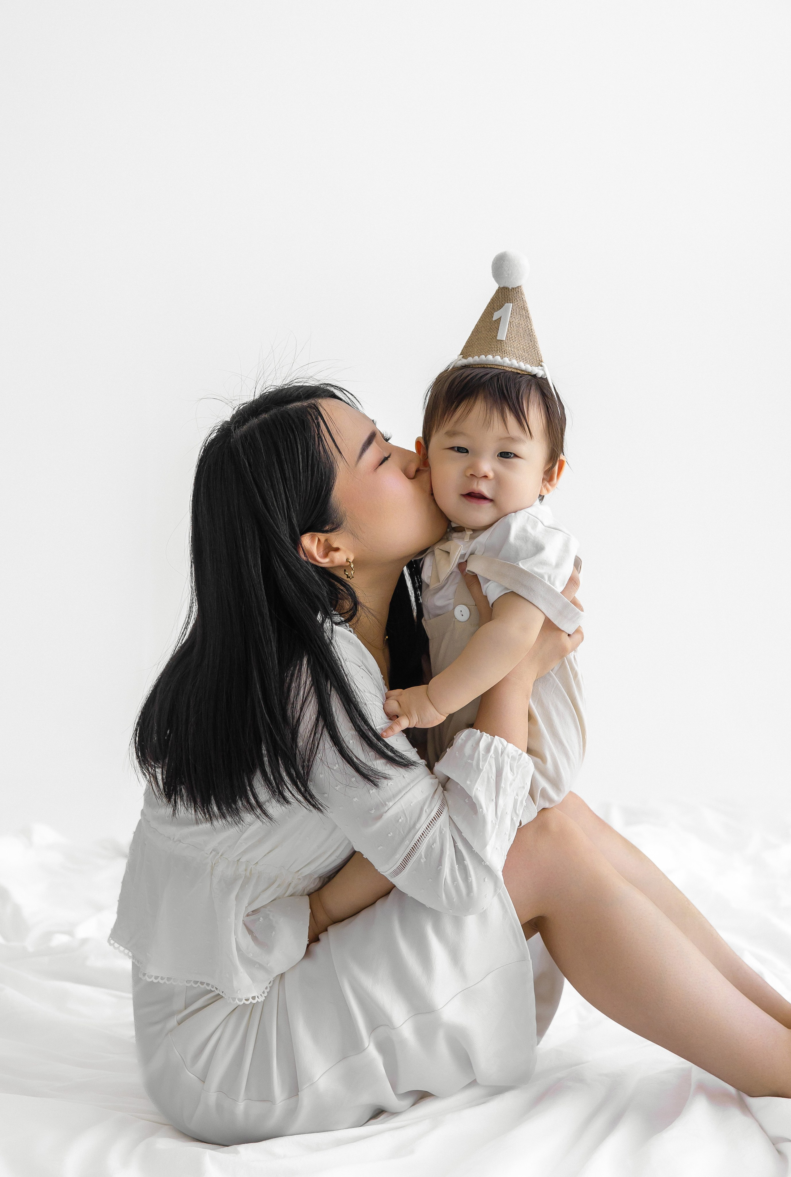 Iana Banana | Toronto Maternity, Newborn & Family Photographer