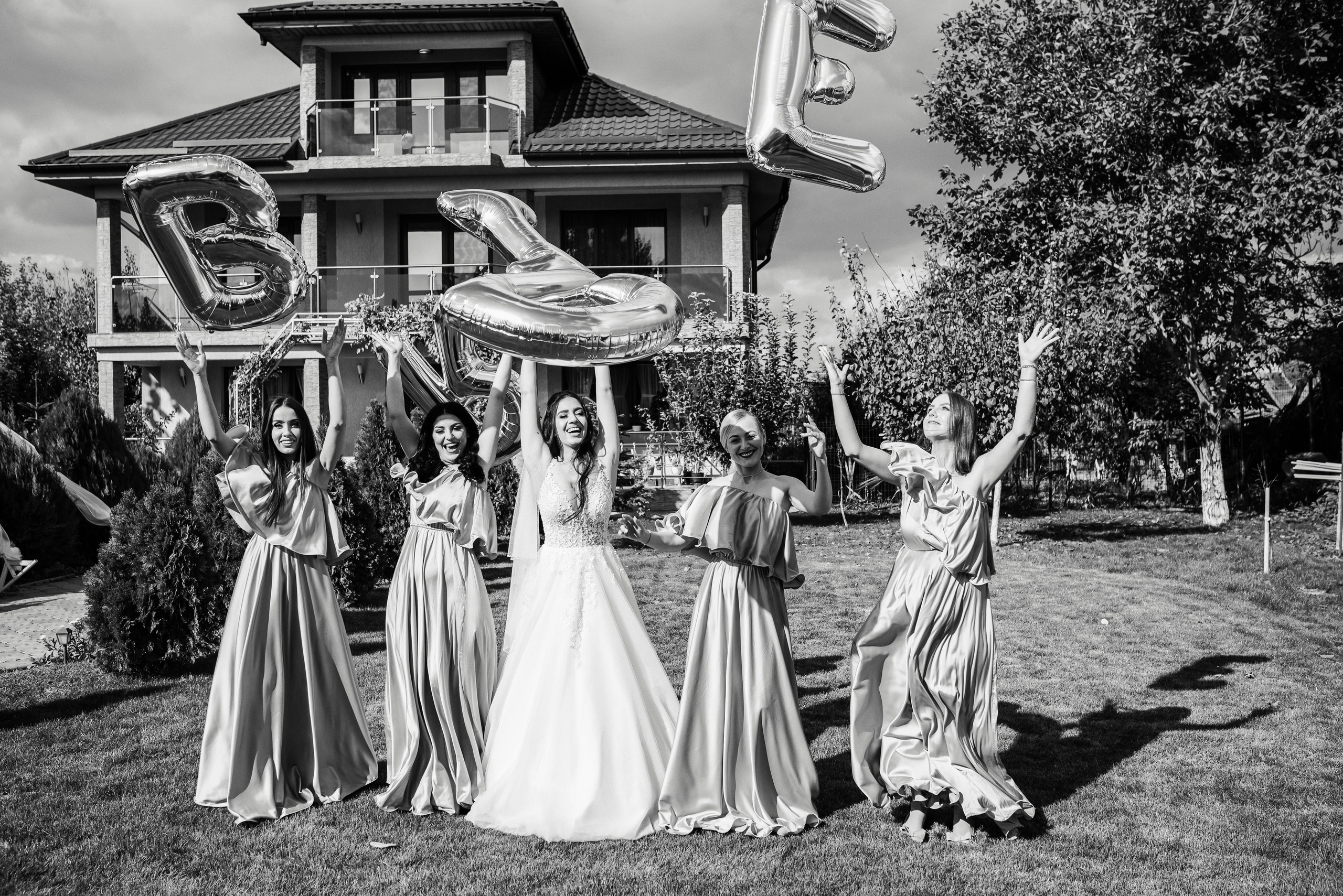 Elena & Cristi. Acasă