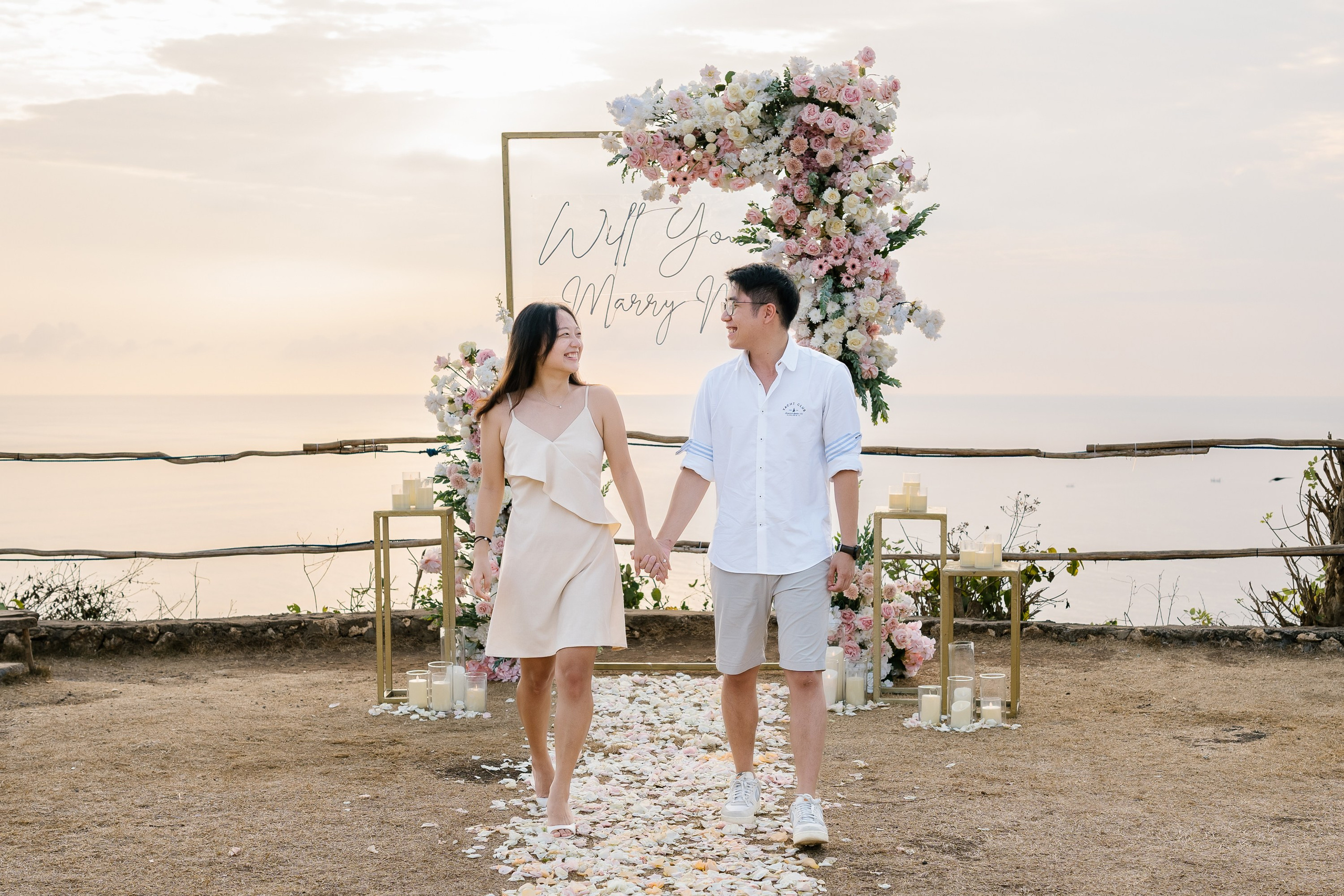 SECRET MARRIAGE PROPOSAL. Female Photographer in Bali