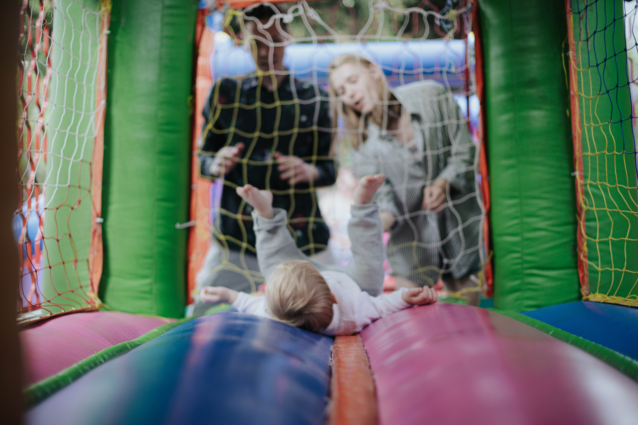 Two years later. Photographer @elmirkami in the city of Buenos Aires