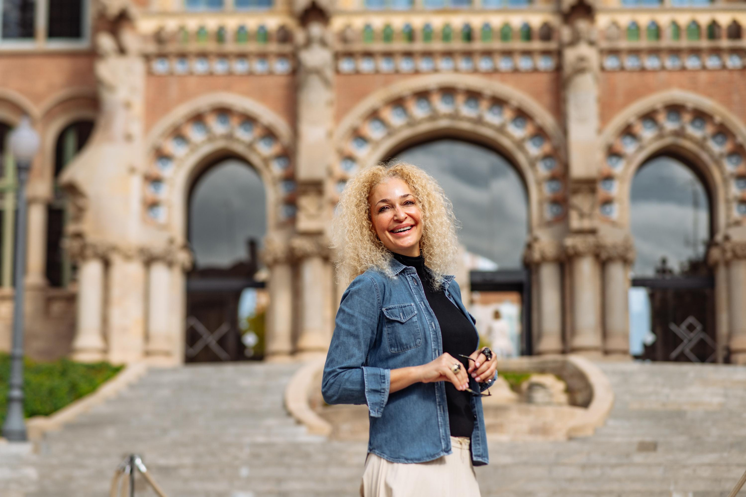 Travelona Tour. Professional photography services in Barcelona by Ekaterina Gasanova