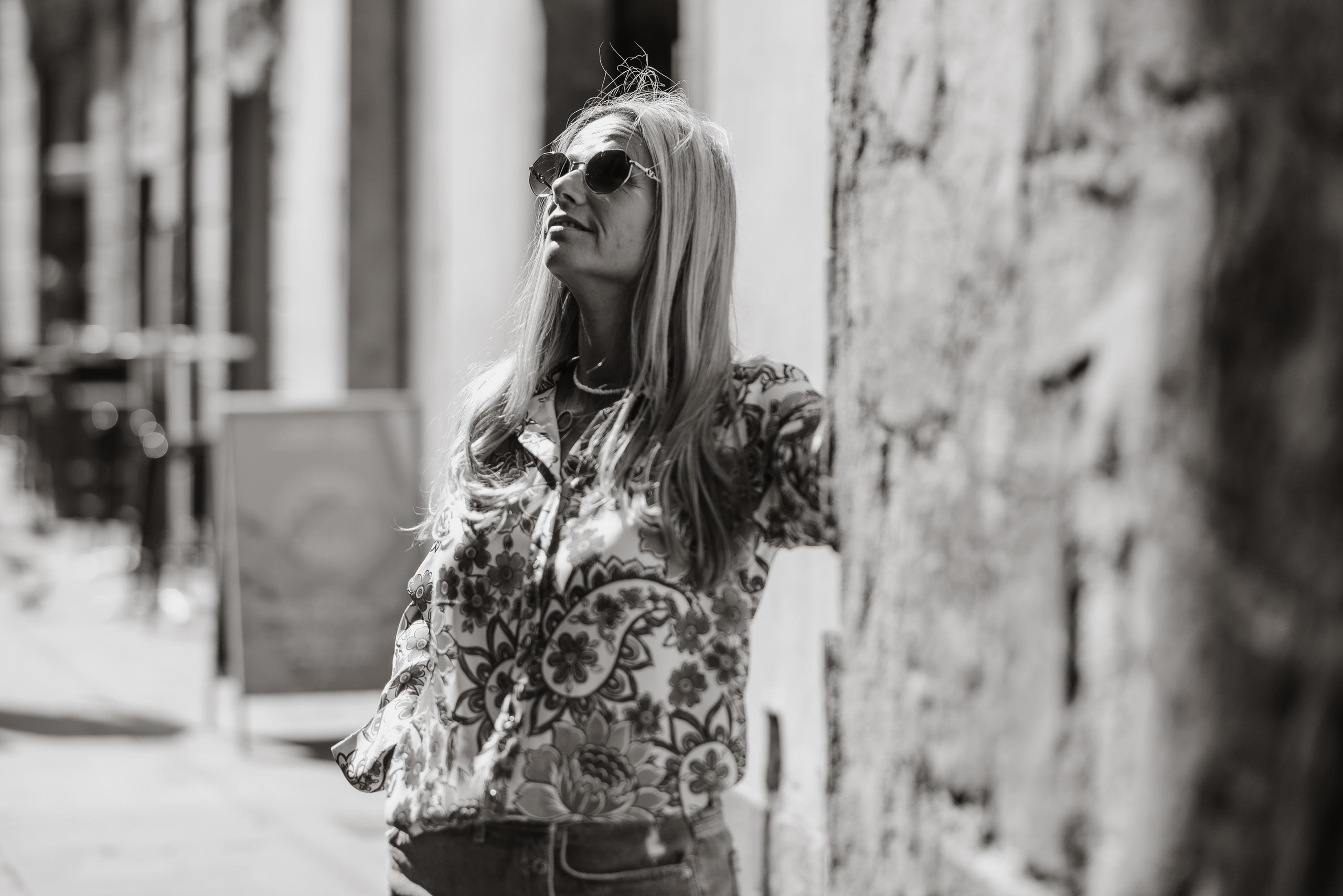 Travelona Tour. Professional photography services in Barcelona by Ekaterina Gasanova