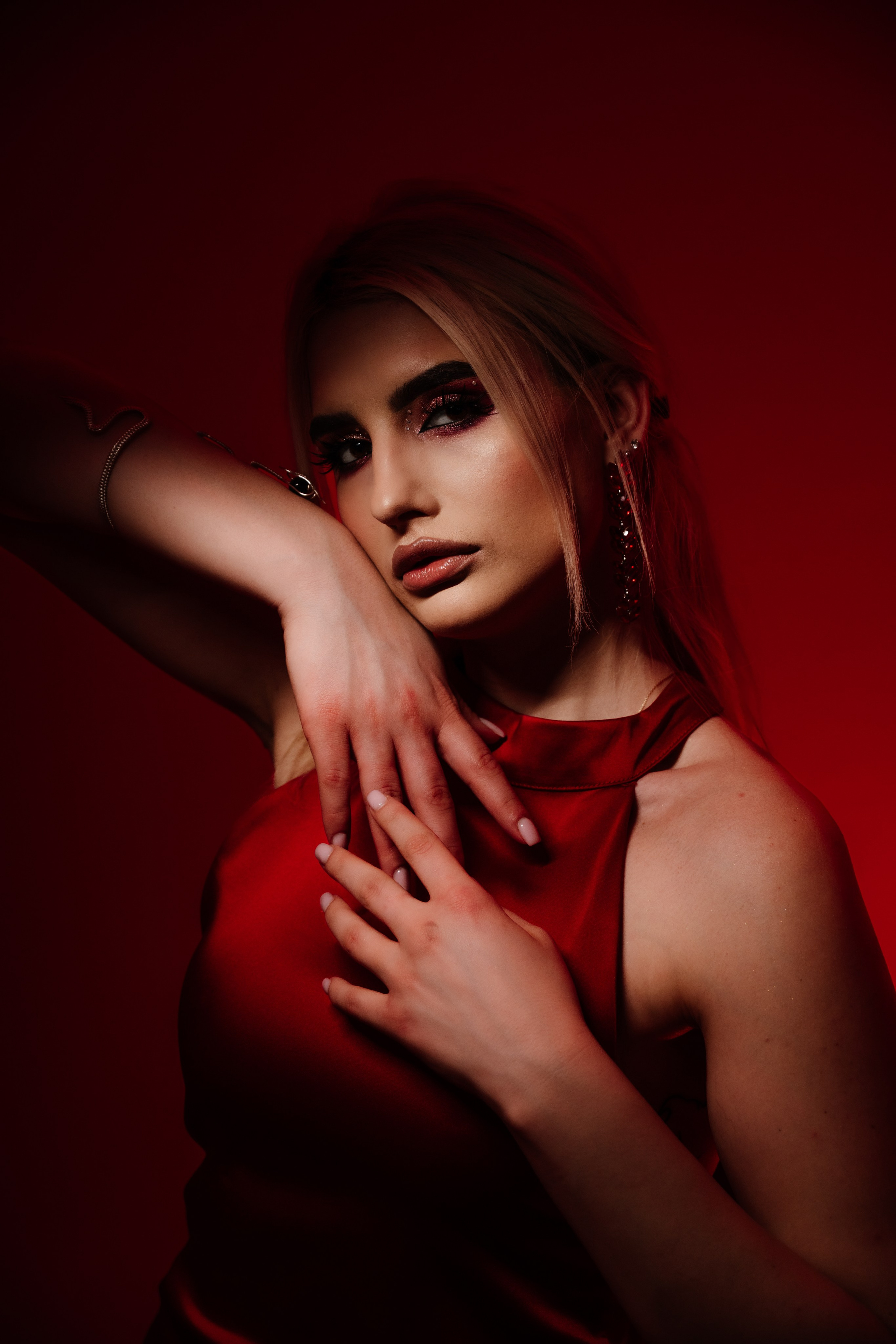 Photographie de portrait en studio. Photographe de mariage région de Liège Stefan Bogdan