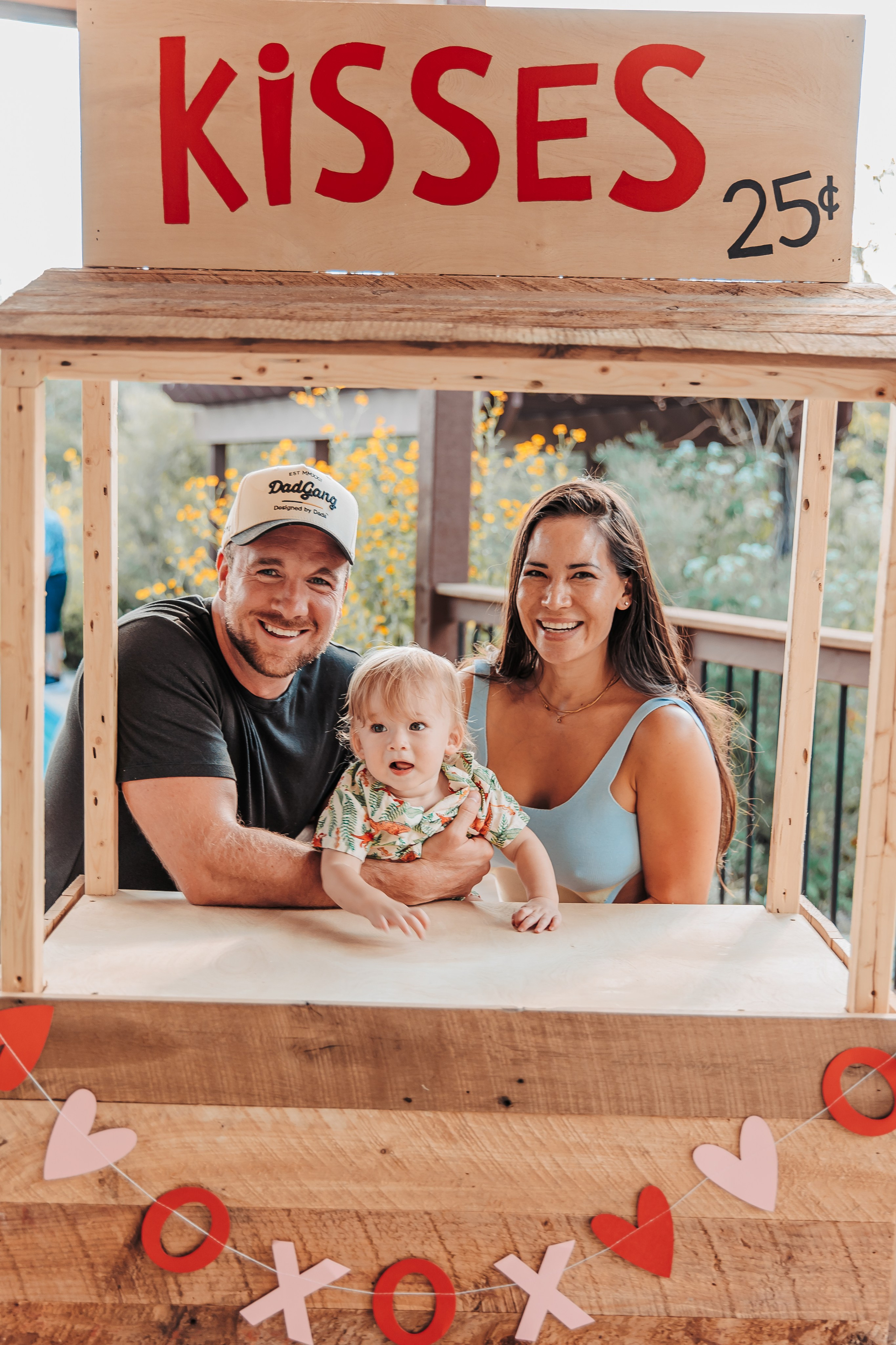 HAWK’S 1ST BIRTHDAY. AUSTIN, TEXAS. A FRIENDS AND FAMILY GATHERING. Professional Photography in Austin, TX — Family, Newborn, Maternity