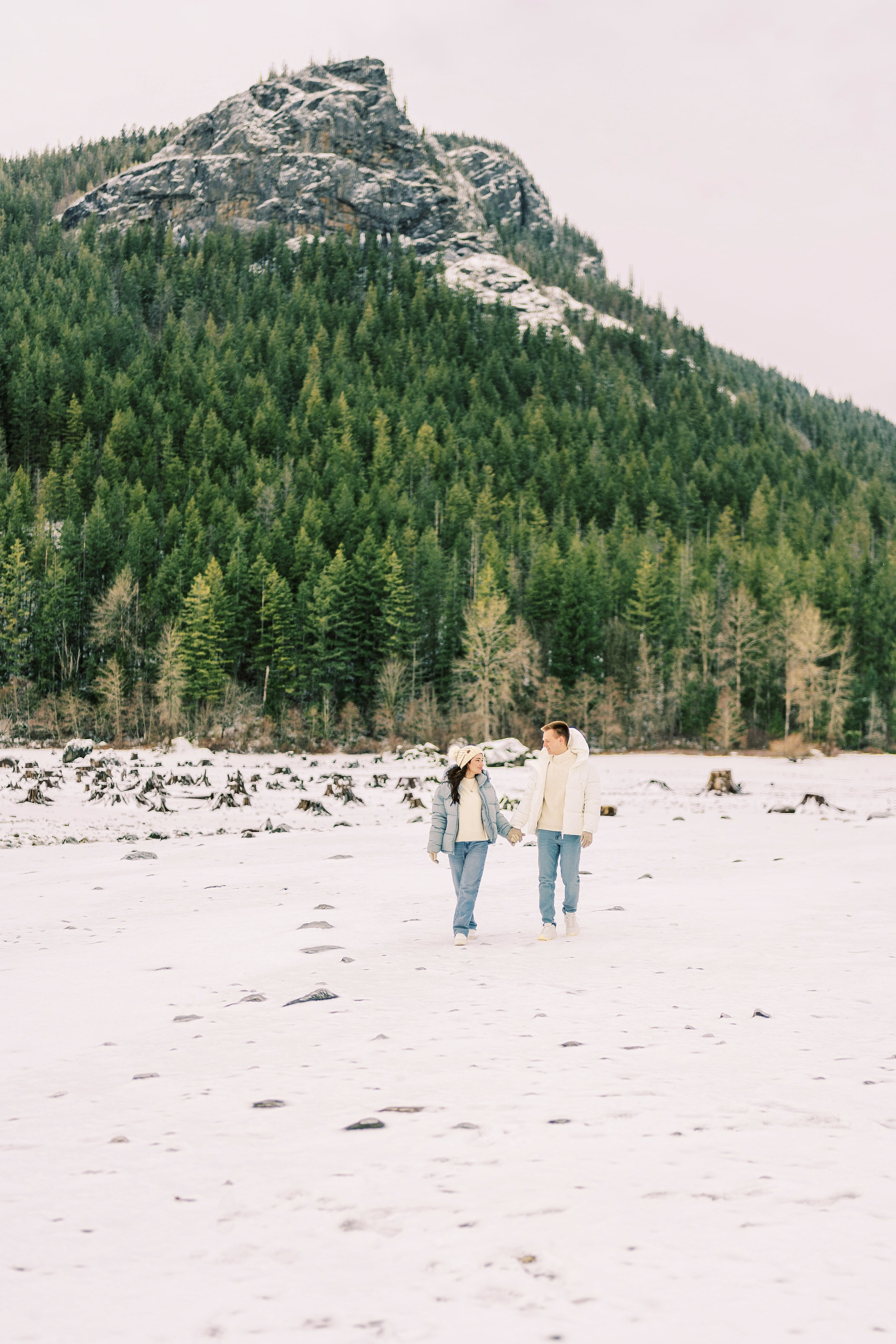 Irina & Bogdan / January 2024. Rattlesnake Lake, WA. EVAN ARISTOV WEDDING PHOTOGRAPHY — Seattle Wedding Photographer