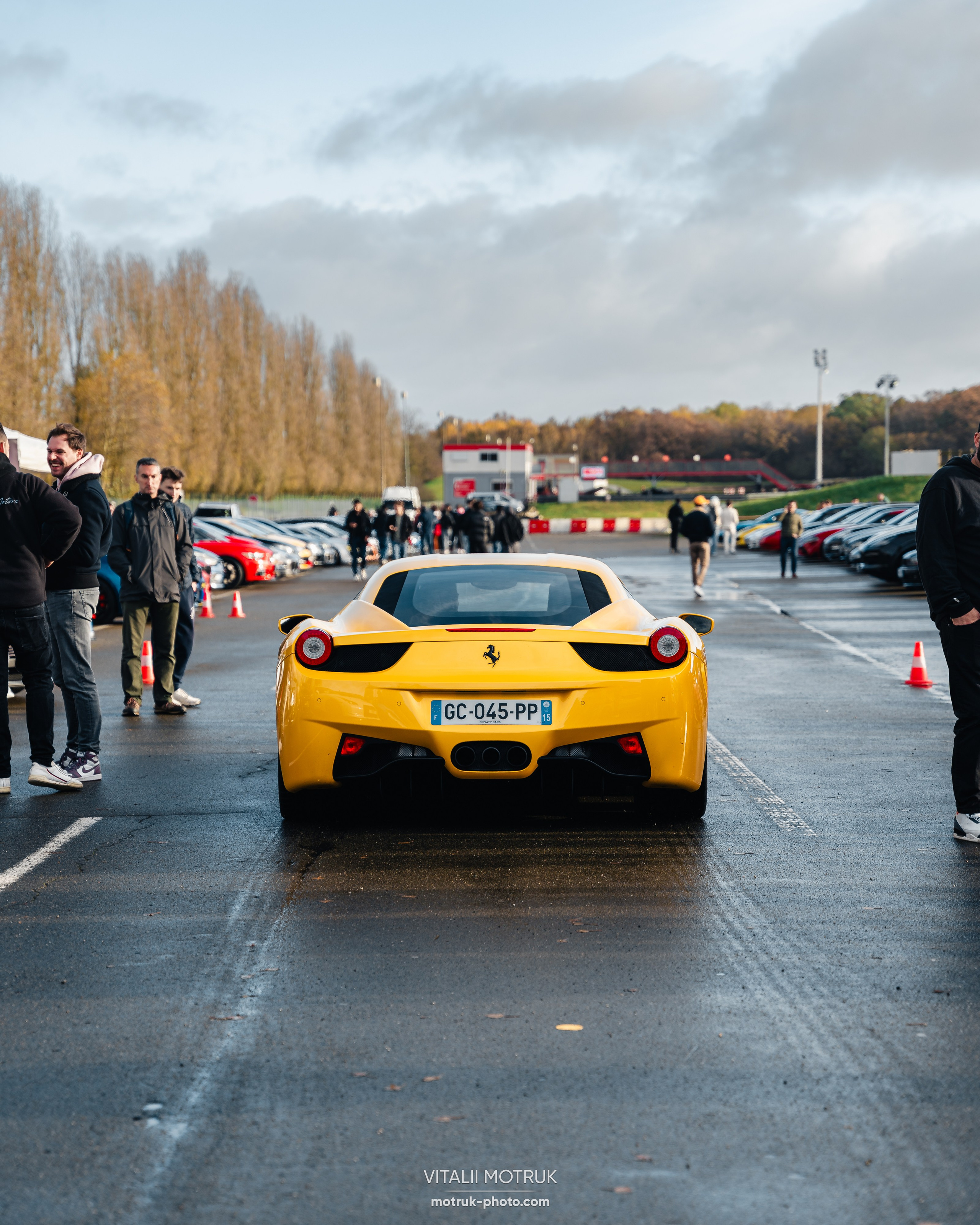 Track Day. Photographe de voitures à Paris — Vitalii Motruk