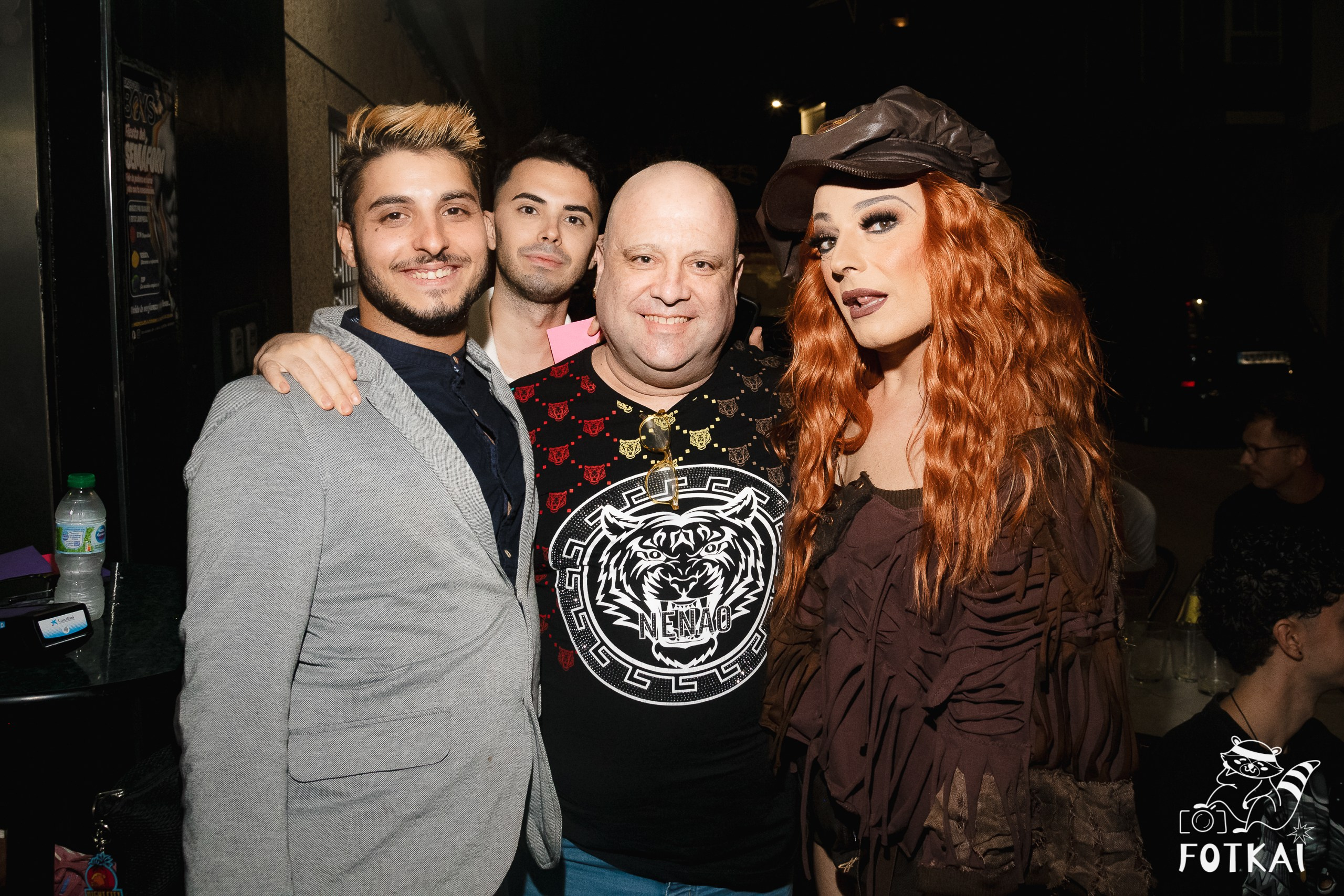 La Prohibida — Reportaje fotográfico en Boys Disco Pub La Mata Torrevieja | FOTKAI