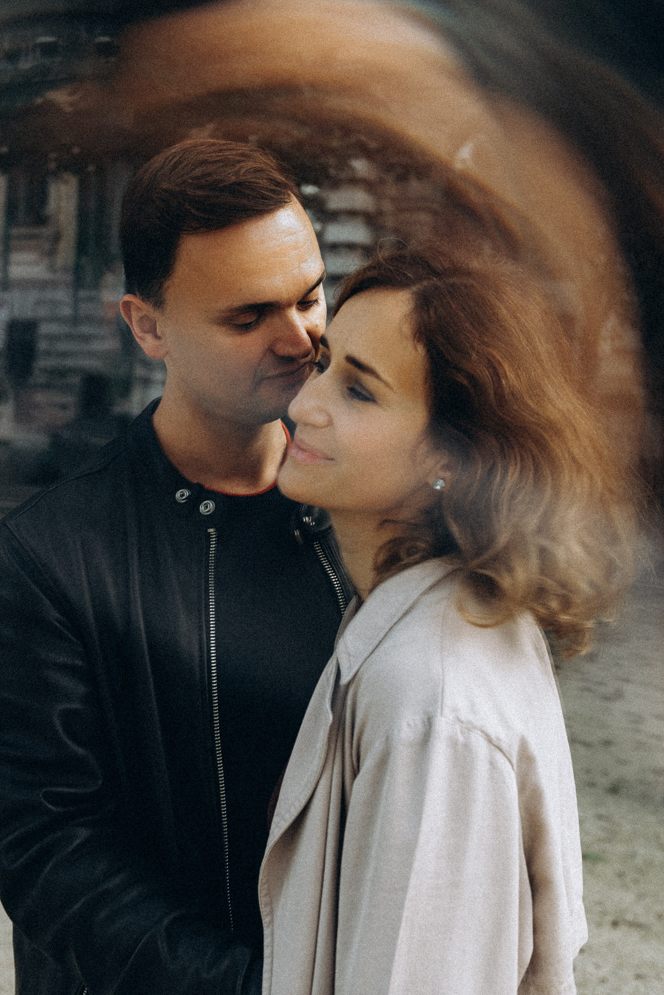 Pre-wedding couple photos in Milan capturing timeless and elegant memories.