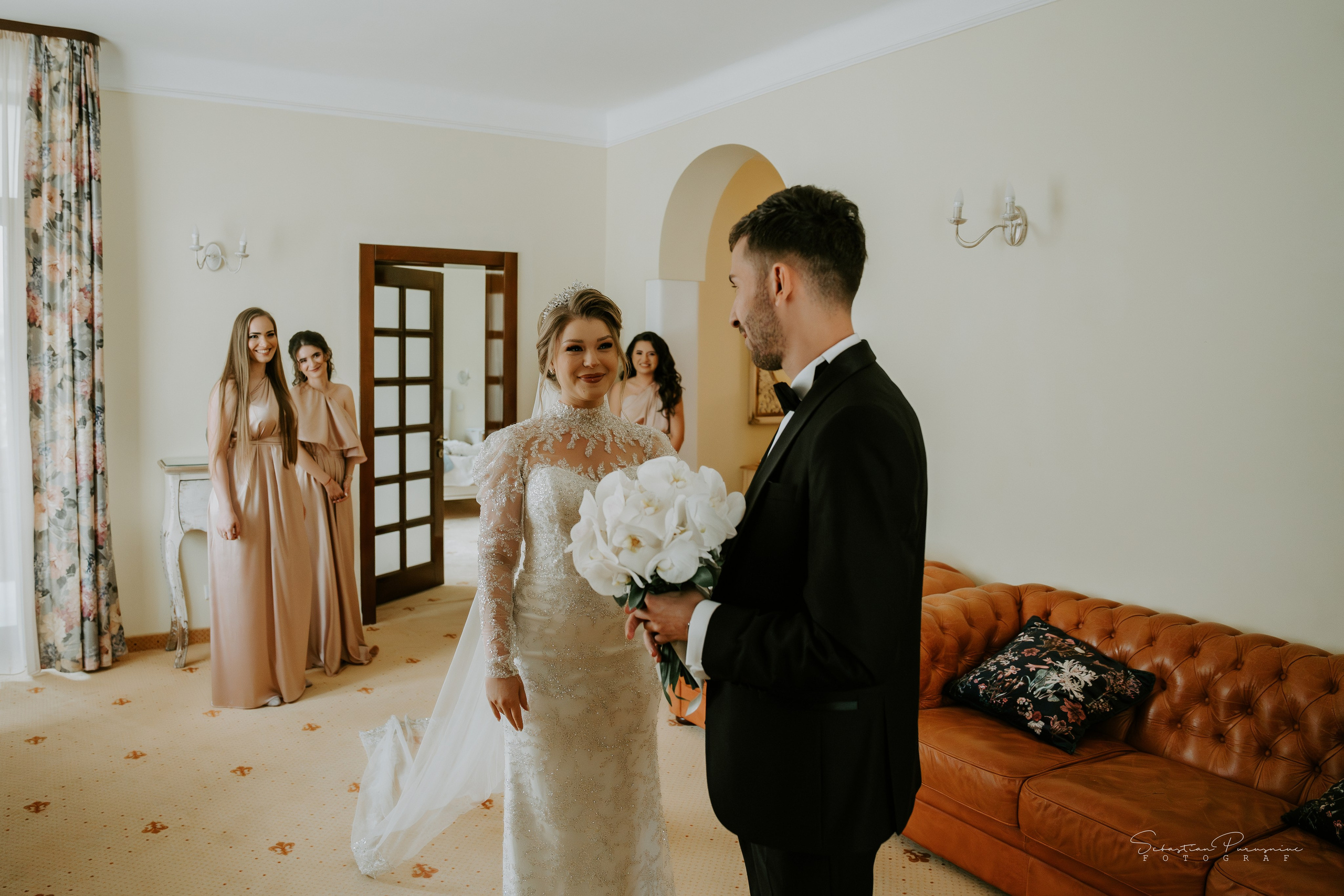 Larisa & Iulian. Sebastian Purusniuc Fotograf - Iasi