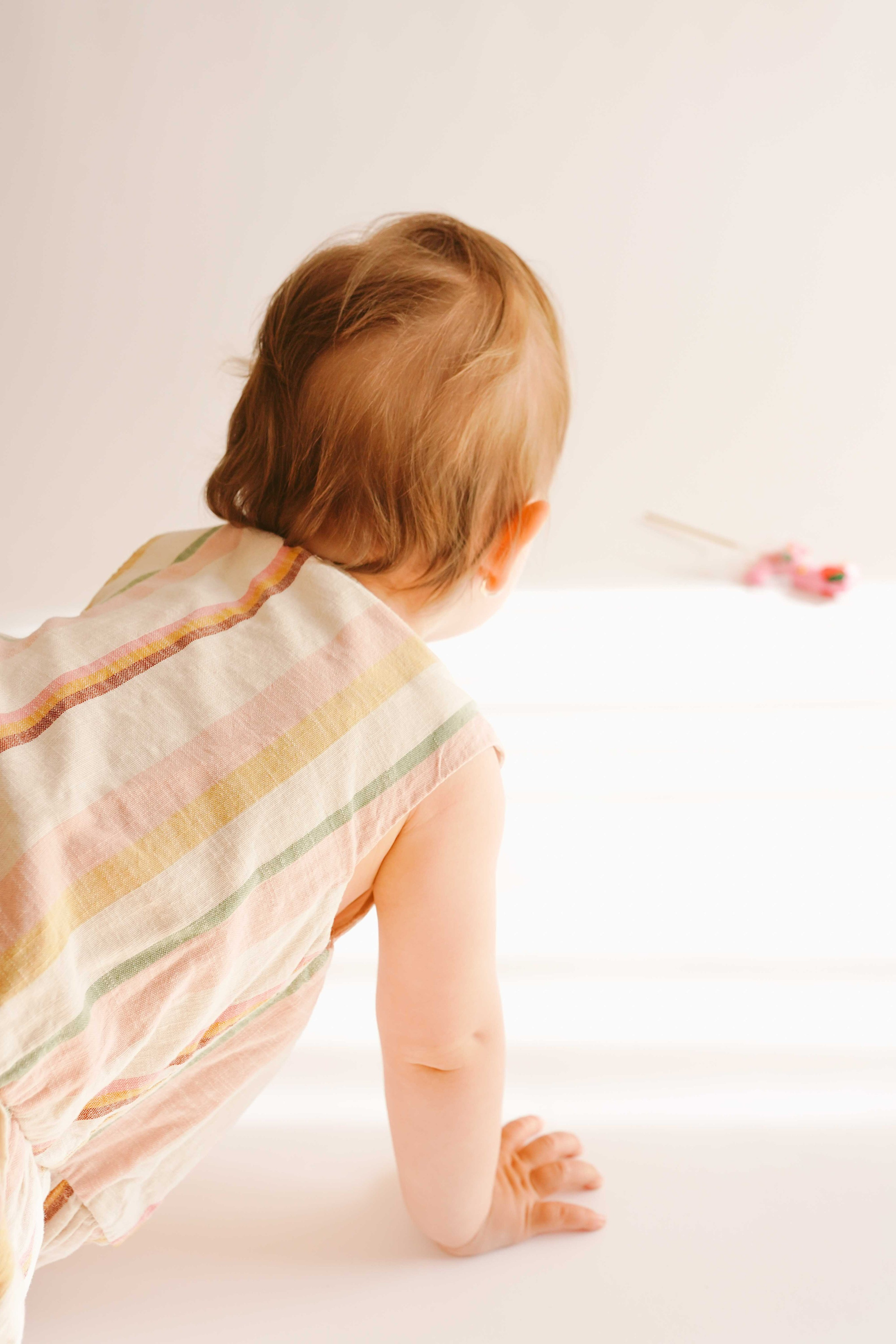 Aniversare. Madalina Beda- Artist vizual, fotograf, doula la nastere, consultant babywearing Brasov si in toata tara