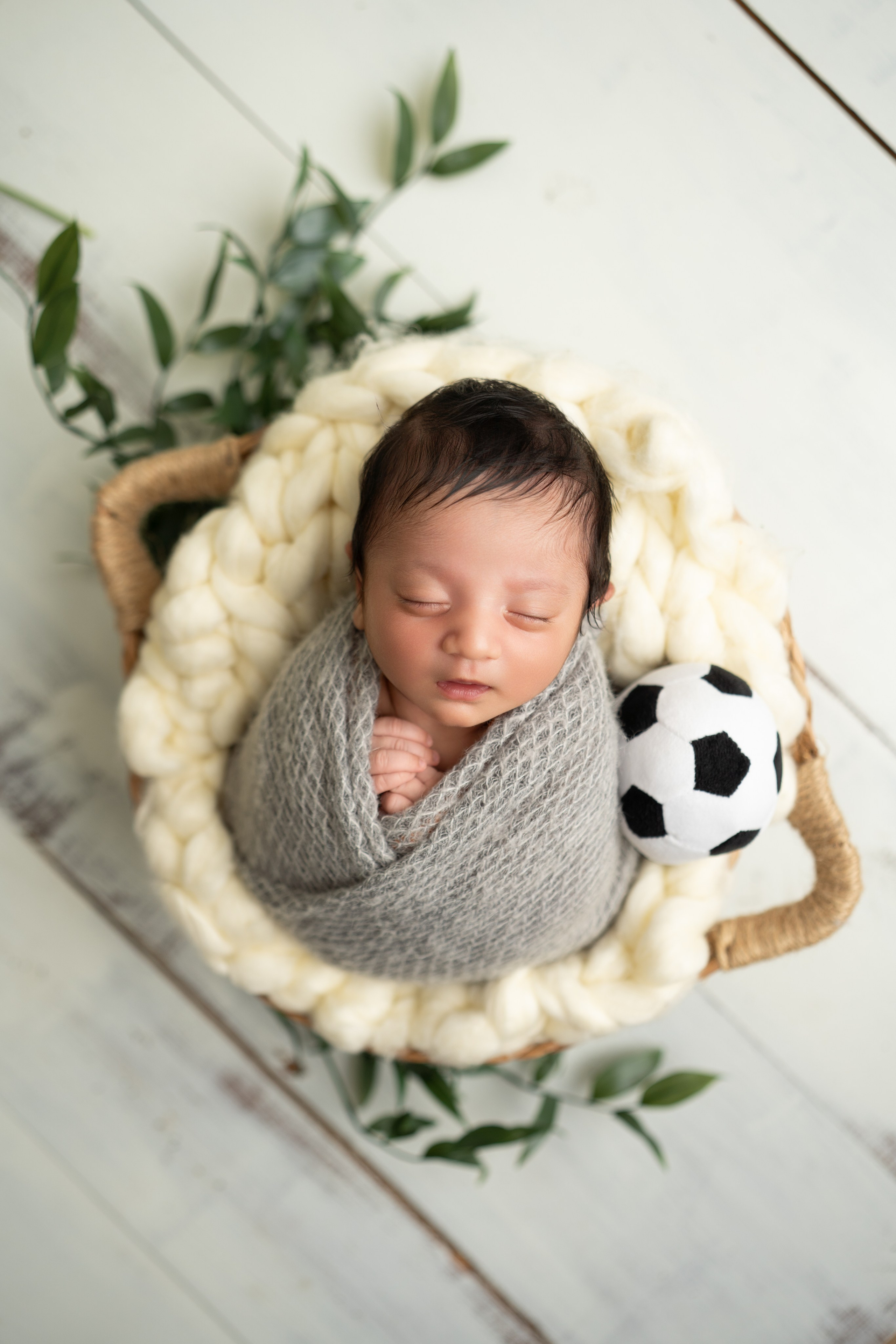 Posed Newborn. Maternity, family and newborn photography in San Francisco Bay Area