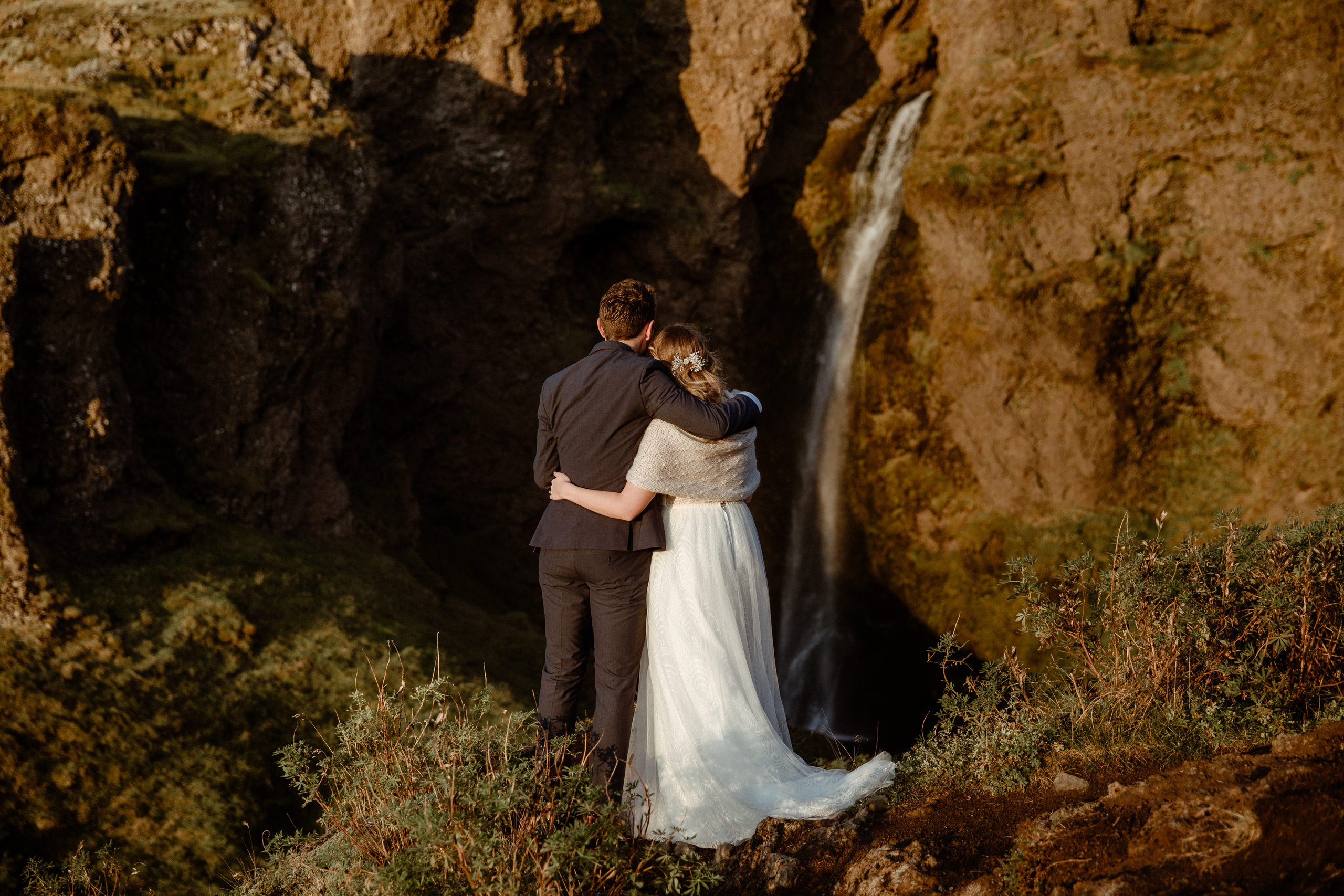 Vestrahorn Mountain Elopement Story. Iceland elopement photographer & videographer