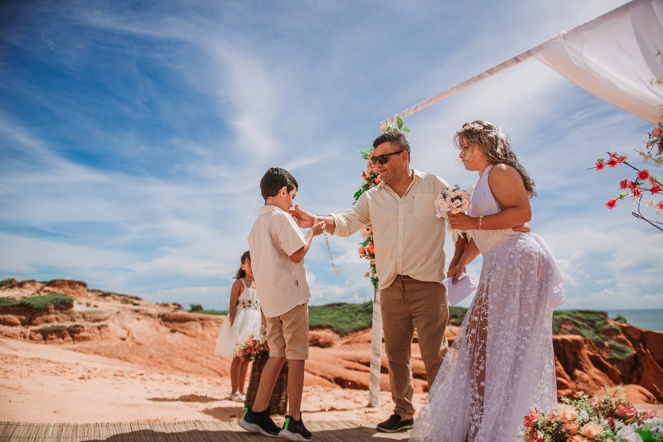 Renovação de votos Patrícia e Zoroastro. R&S Fotografia e Filme fotografamos e filmamos casamentos, ensaios diversos, eventos em geral e hotelaria