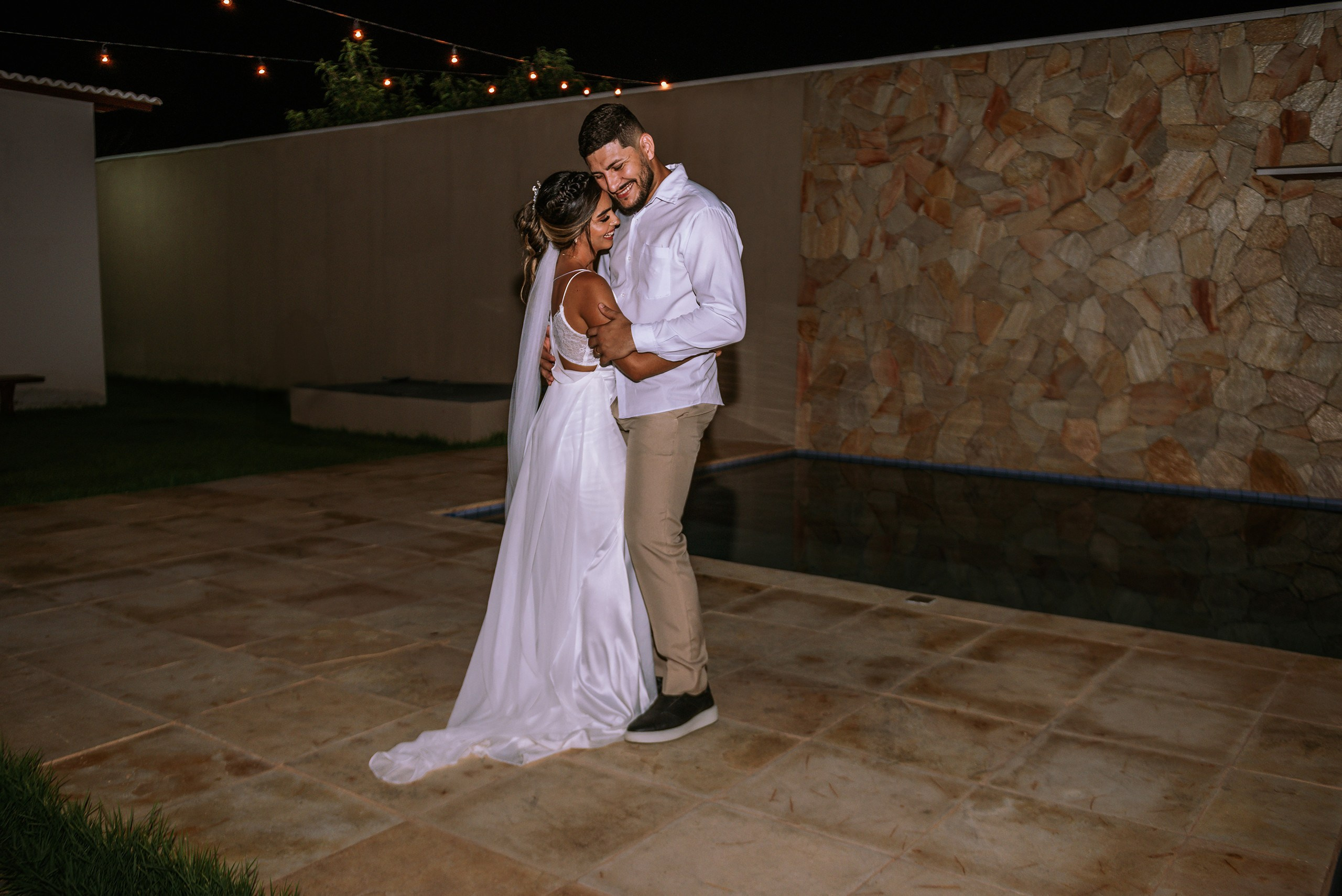 Casamento Thainá e Felipe. R&S Fotografia e Filme fotografamos e filmamos casamentos, ensaios diversos, eventos em geral e hotelaria