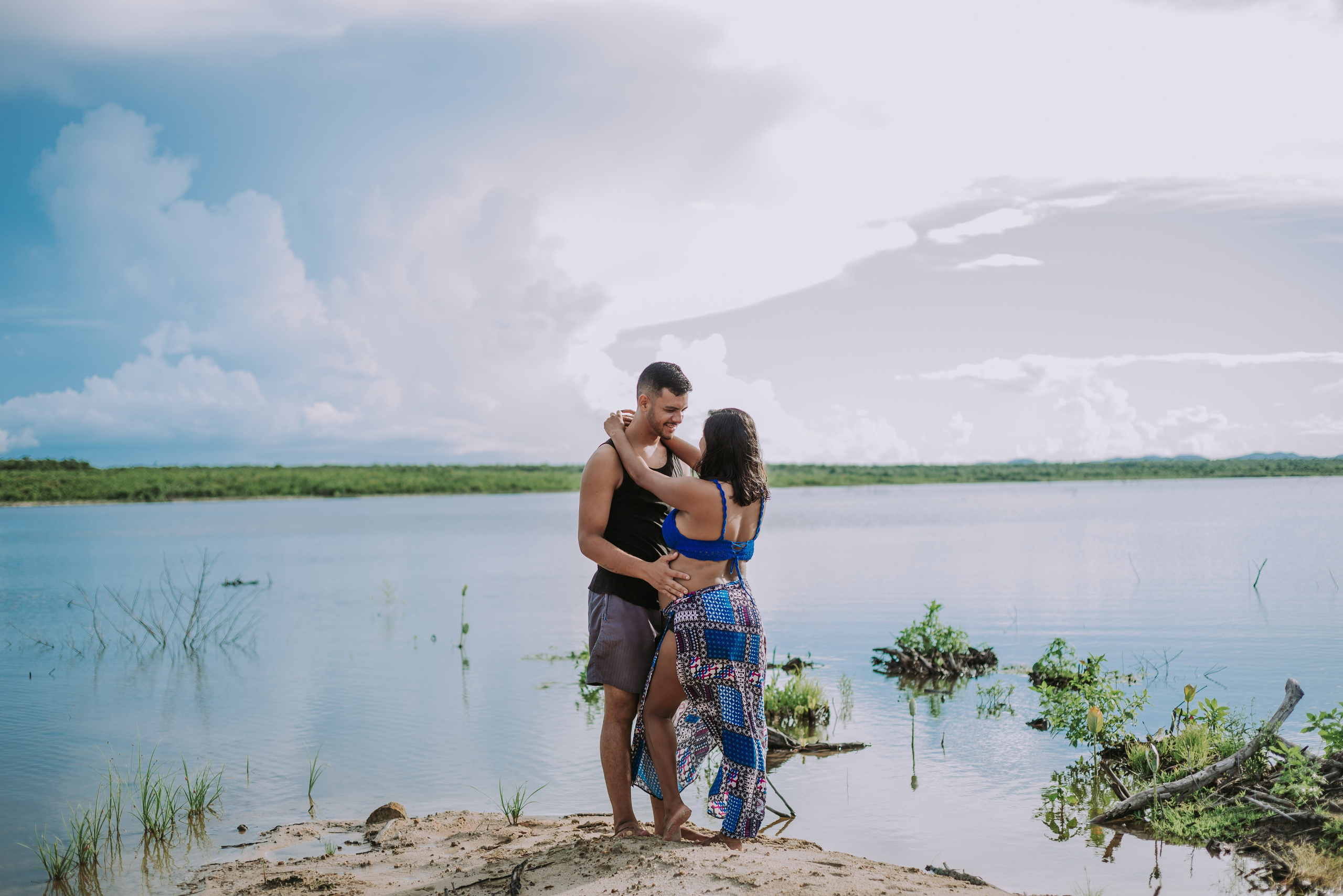 Ensaio gestante a espera de Yza. R&S Fotografia e Filme fotografamos e filmamos casamentos, ensaios diversos, eventos em geral e hotelaria