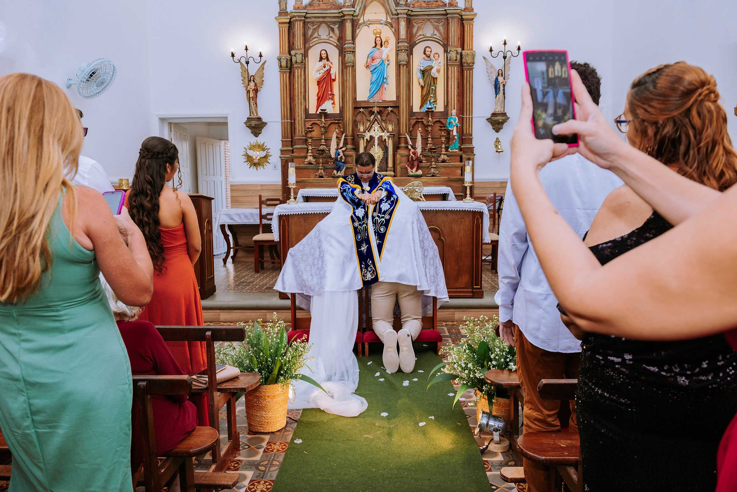 Casamento Thainá e Felipe. R&S Fotografia e Filme fotografamos e filmamos casamentos, ensaios diversos, eventos em geral e hotelaria