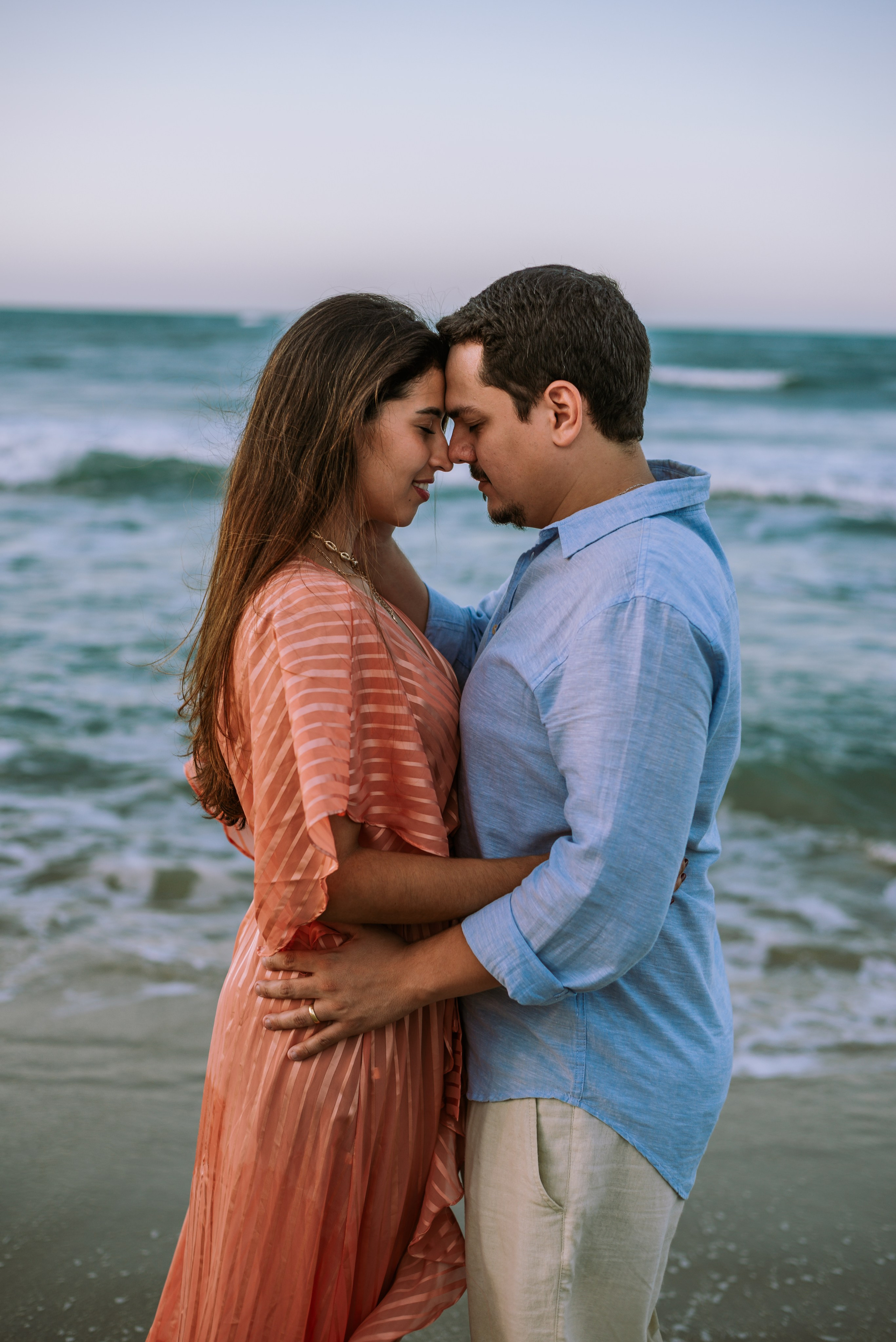 Ensaio de casal Larissa e Raphael. R&S Fotografia e Filme fotografamos e filmamos casamentos, ensaios diversos, eventos em geral e hotelaria