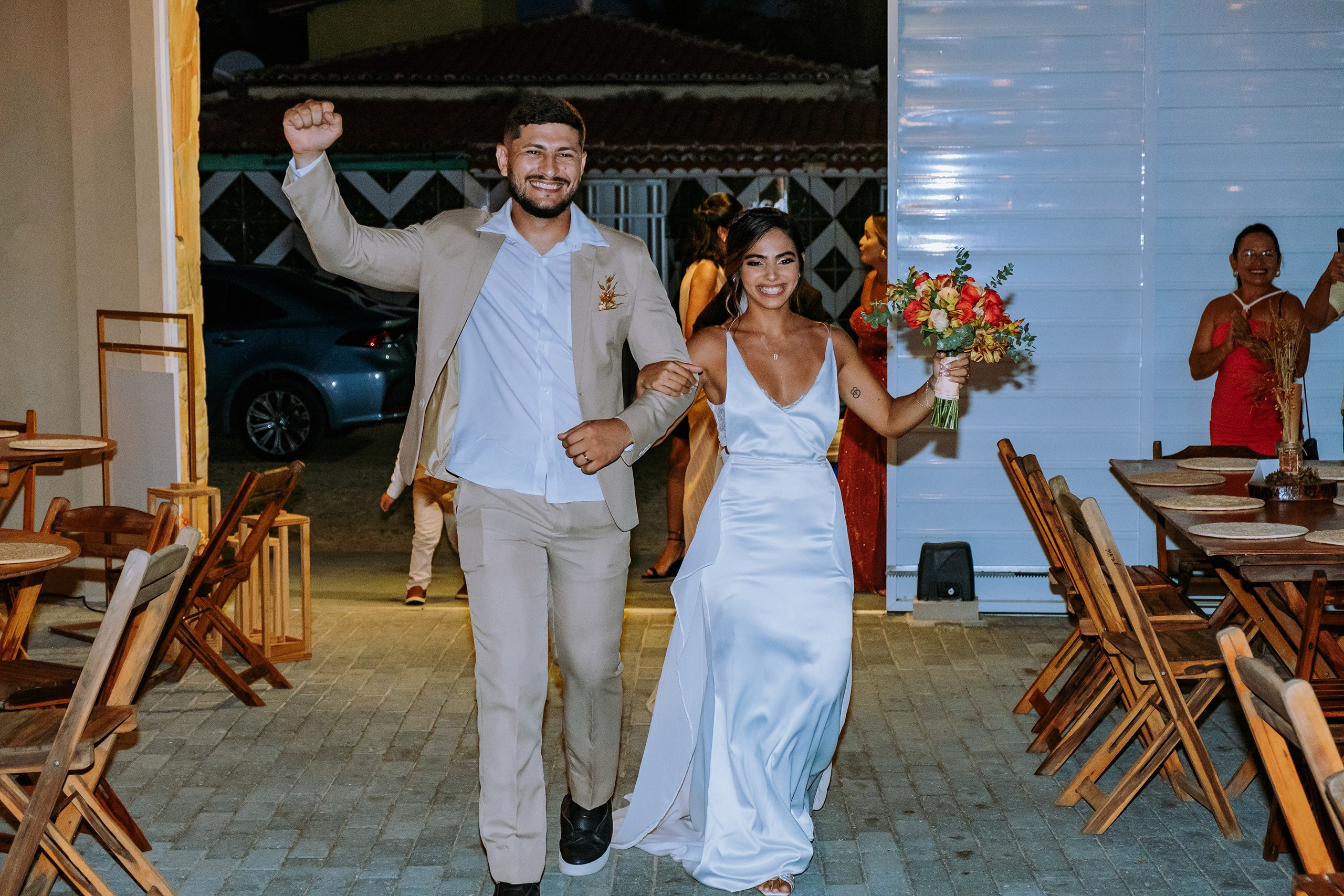 Casamento Thainá e Felipe. R&S Fotografia e Filme fotografamos e filmamos casamentos, ensaios diversos, eventos em geral e hotelaria