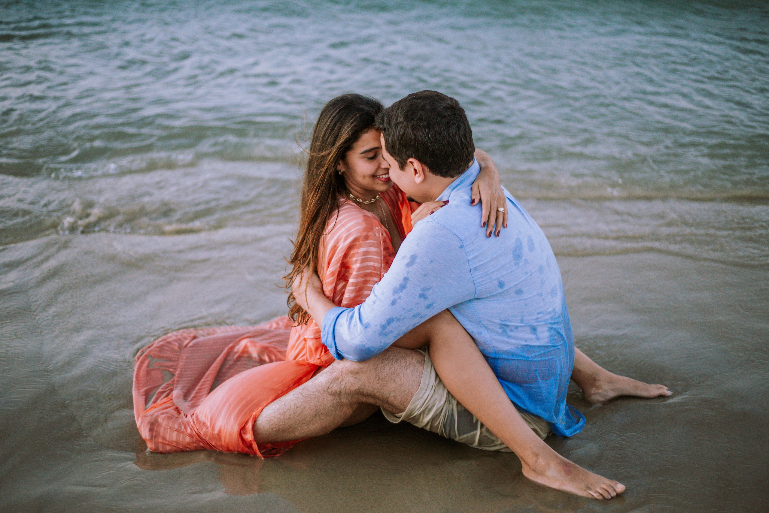 Ensaio de casal Larissa e Raphael. R&S Fotografia e Filme fotografamos e filmamos casamentos, ensaios diversos, eventos em geral e hotelaria
