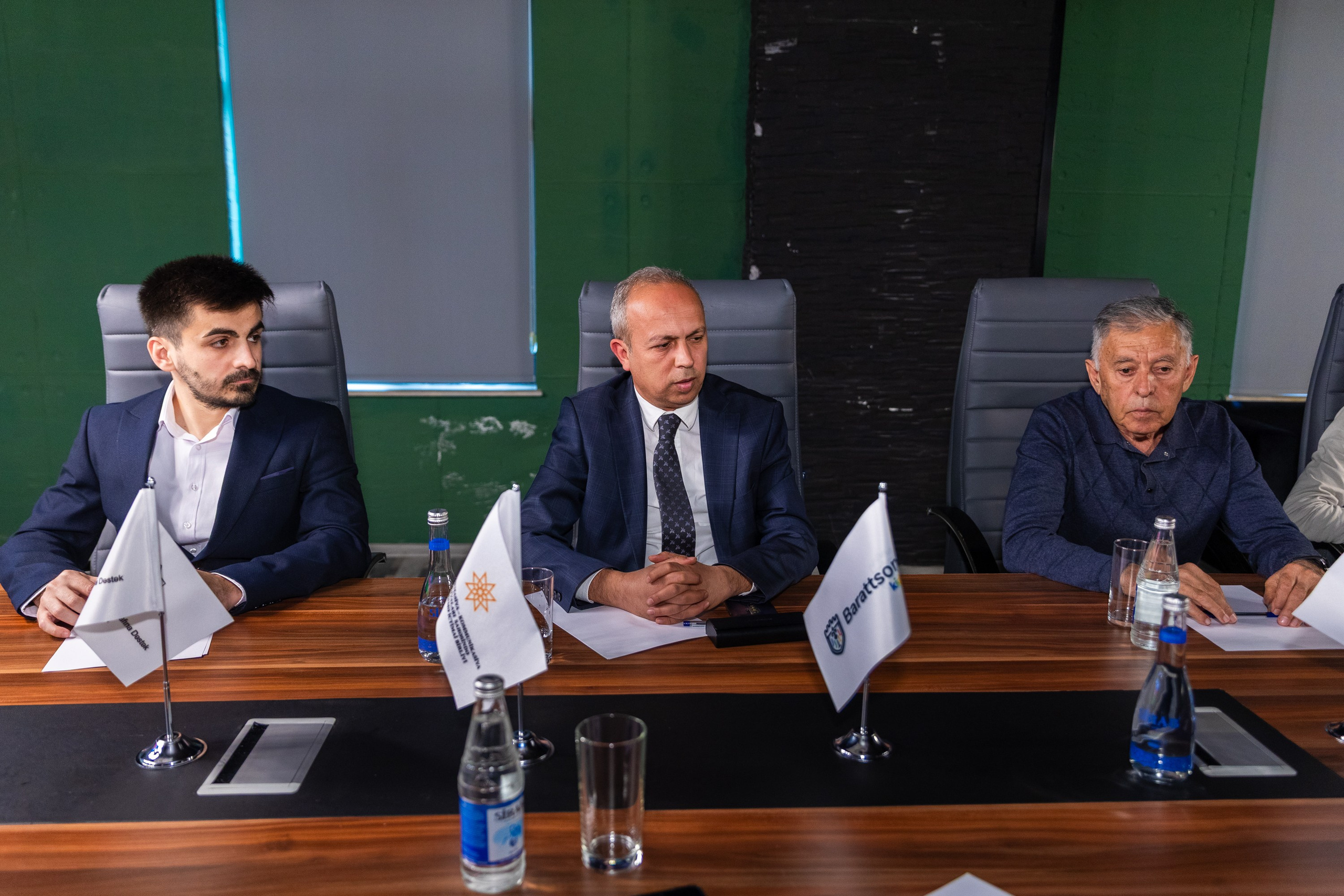 Həvəskar Astronomlar Cəmiyyəti ilk Aerokosmik Konfransda iştirak edib. Həvəskar Astronomlar Cəmiyyəti — Astronomy.az