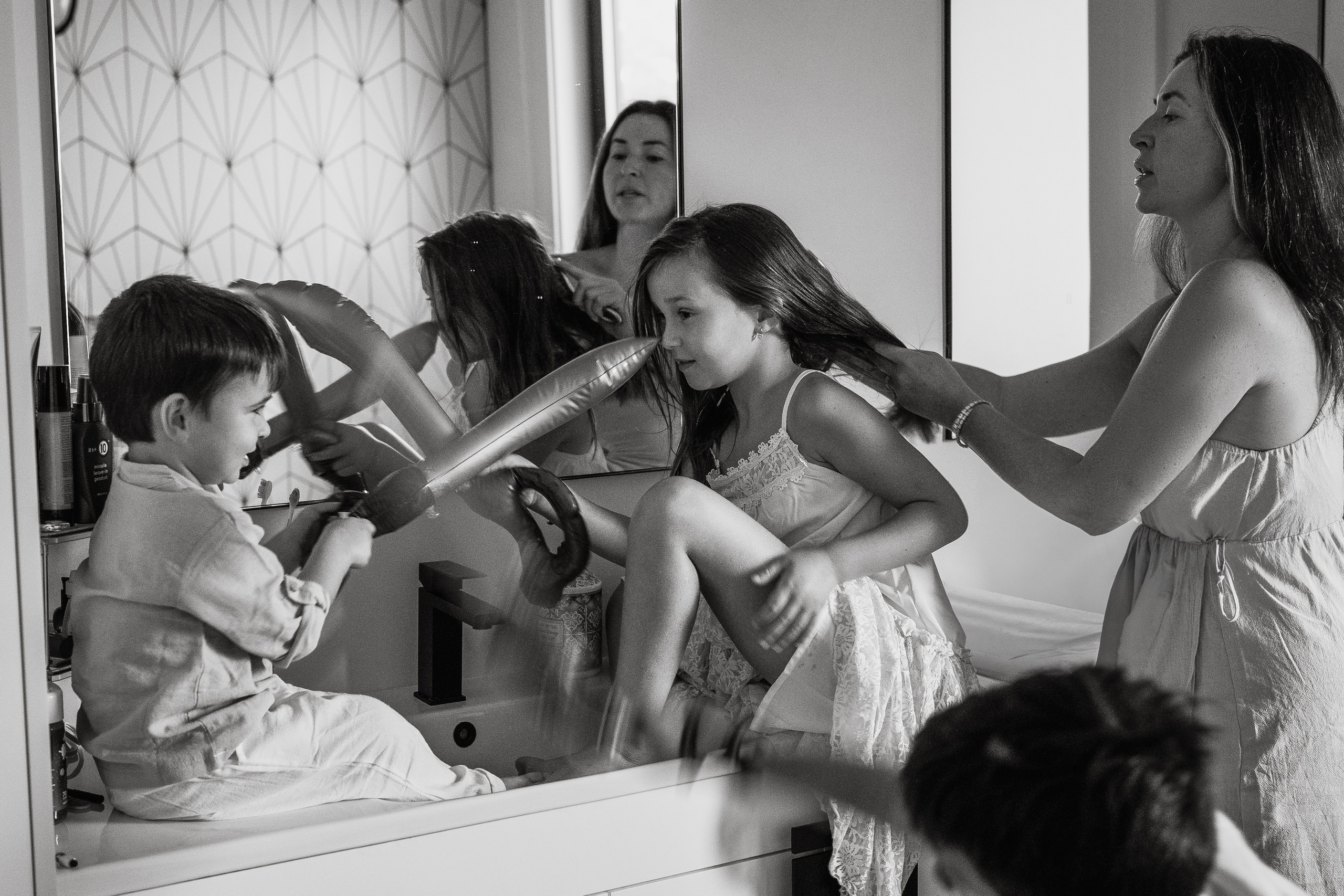 Cozy Family Photography at Home – Heartwarming & Relaxed. Alisa Tant — Family and newborn photographer Bucks County, Montgomery county, Philadelphia, NJ