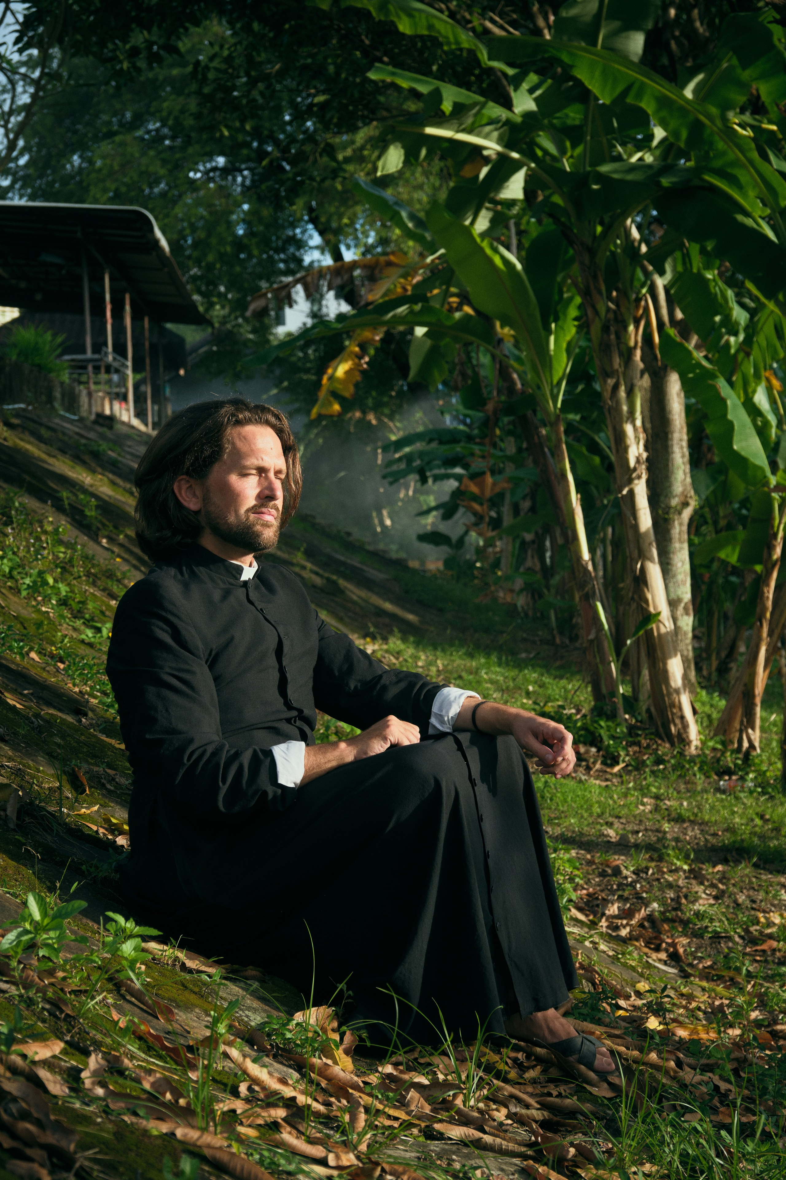 Offer. Petr Nabutov. Portrait photography, Cambodia