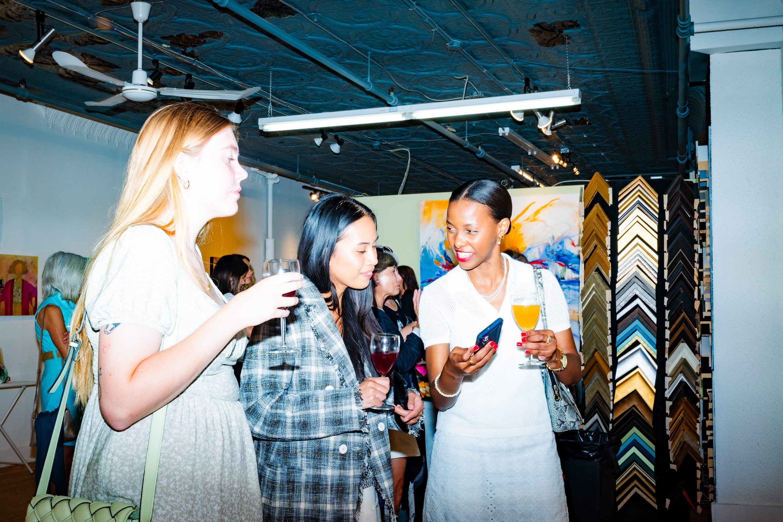 Event Reportage Photoshoot at Soul Gallery. Ekaterina Tsurkina-Appina Photography Canada