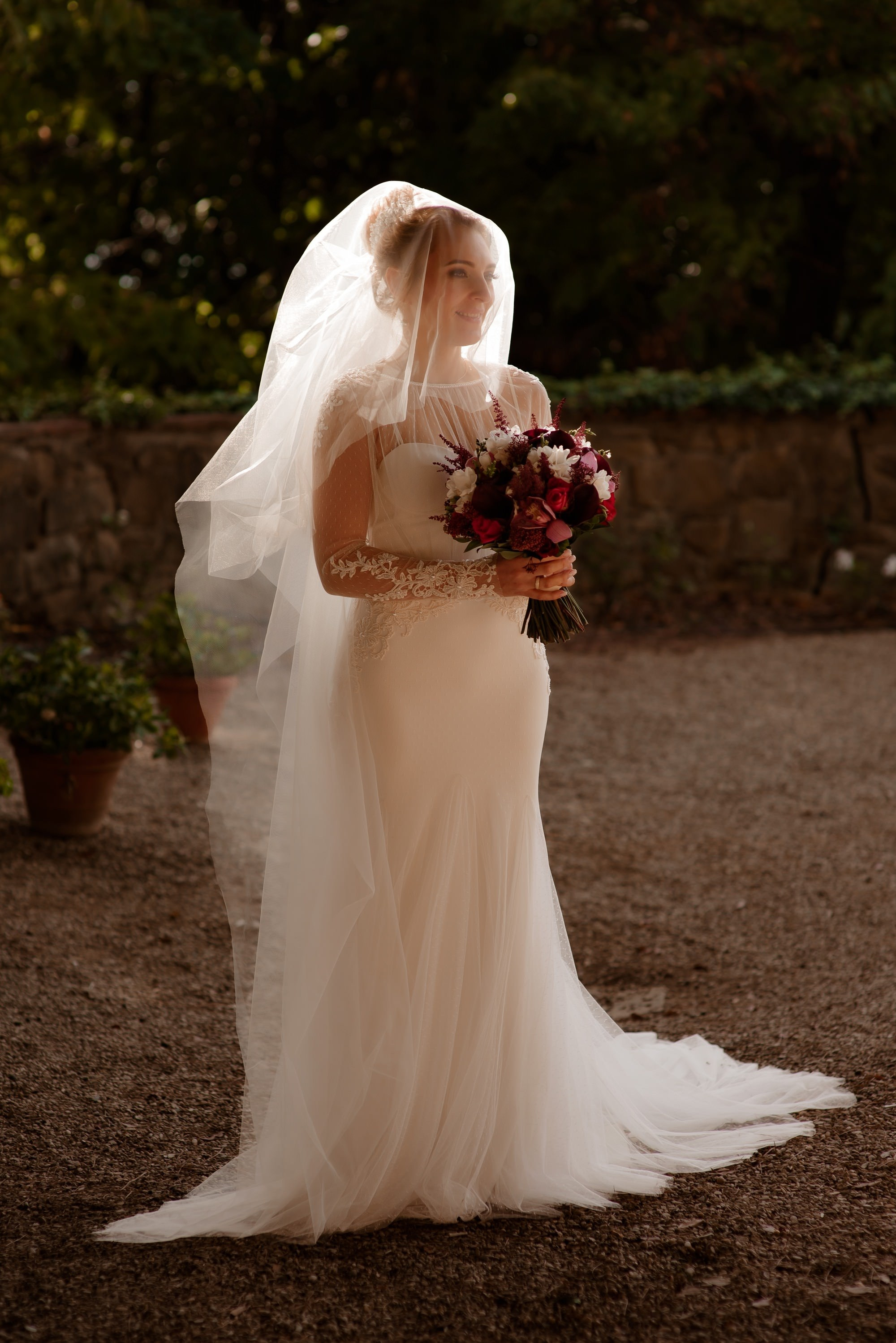 Bride portrait at Villa Le Fontanelle Tuscany