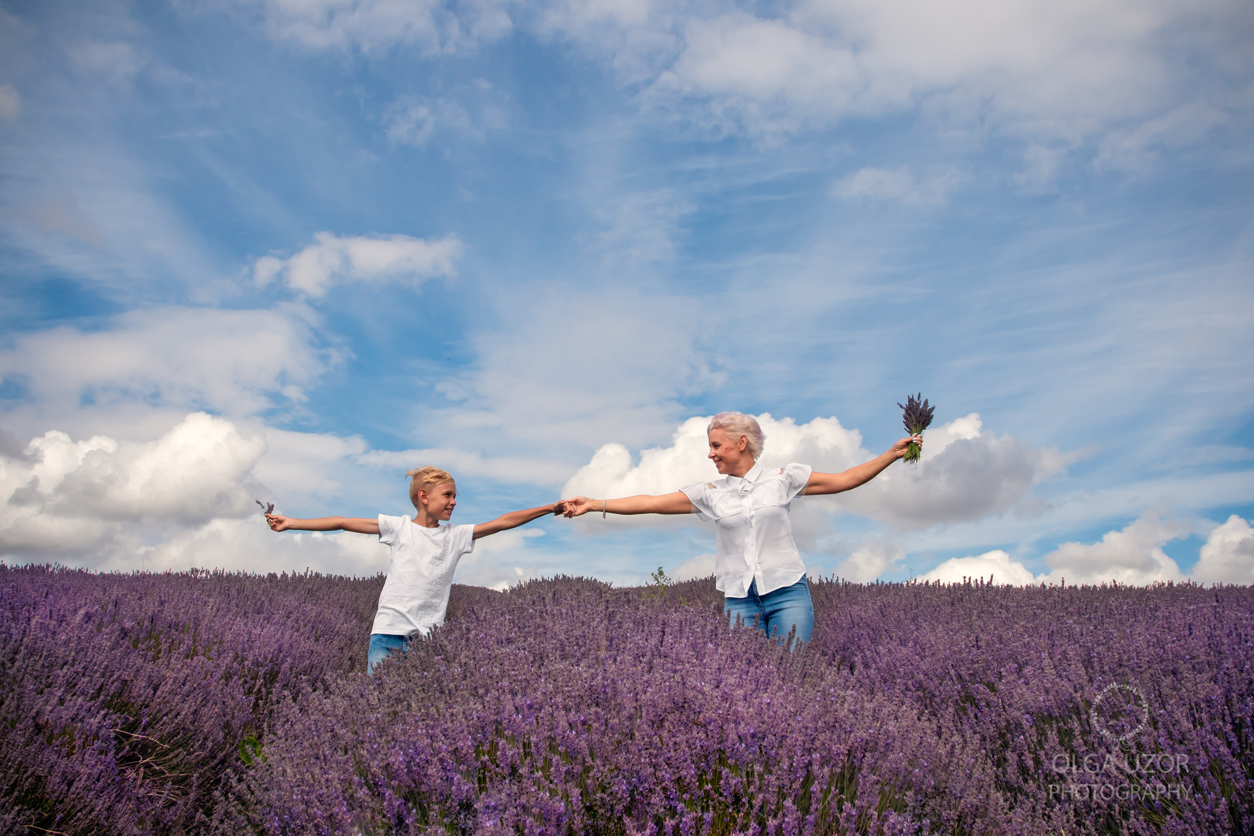 Hitchin Lavender photoshoot. Stevenage, Hertfordshire family, maternity and newborn photographer
