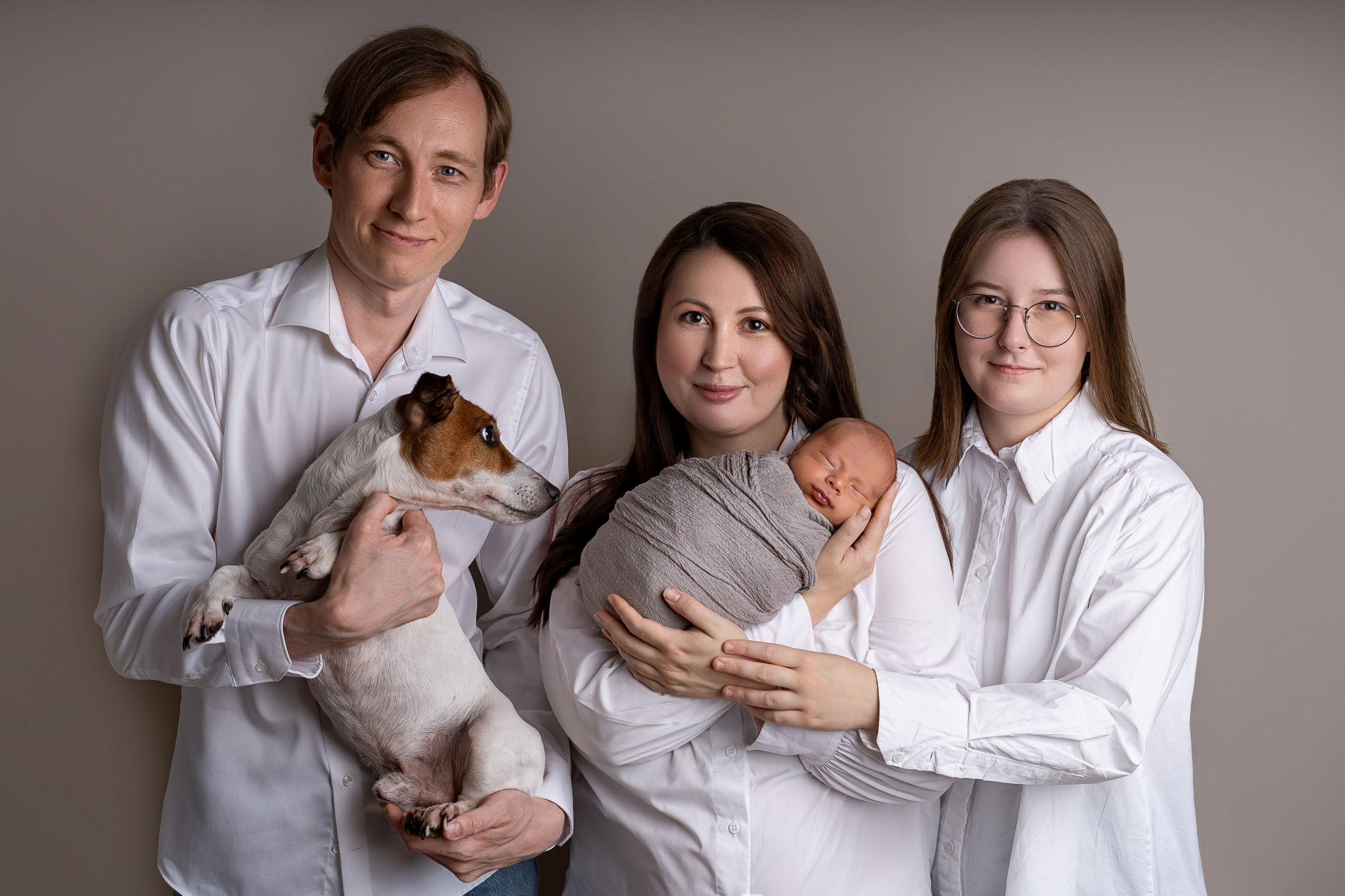 Neugeborenenfotos in Berlin – Studio oder bei Ihnen zu Hause