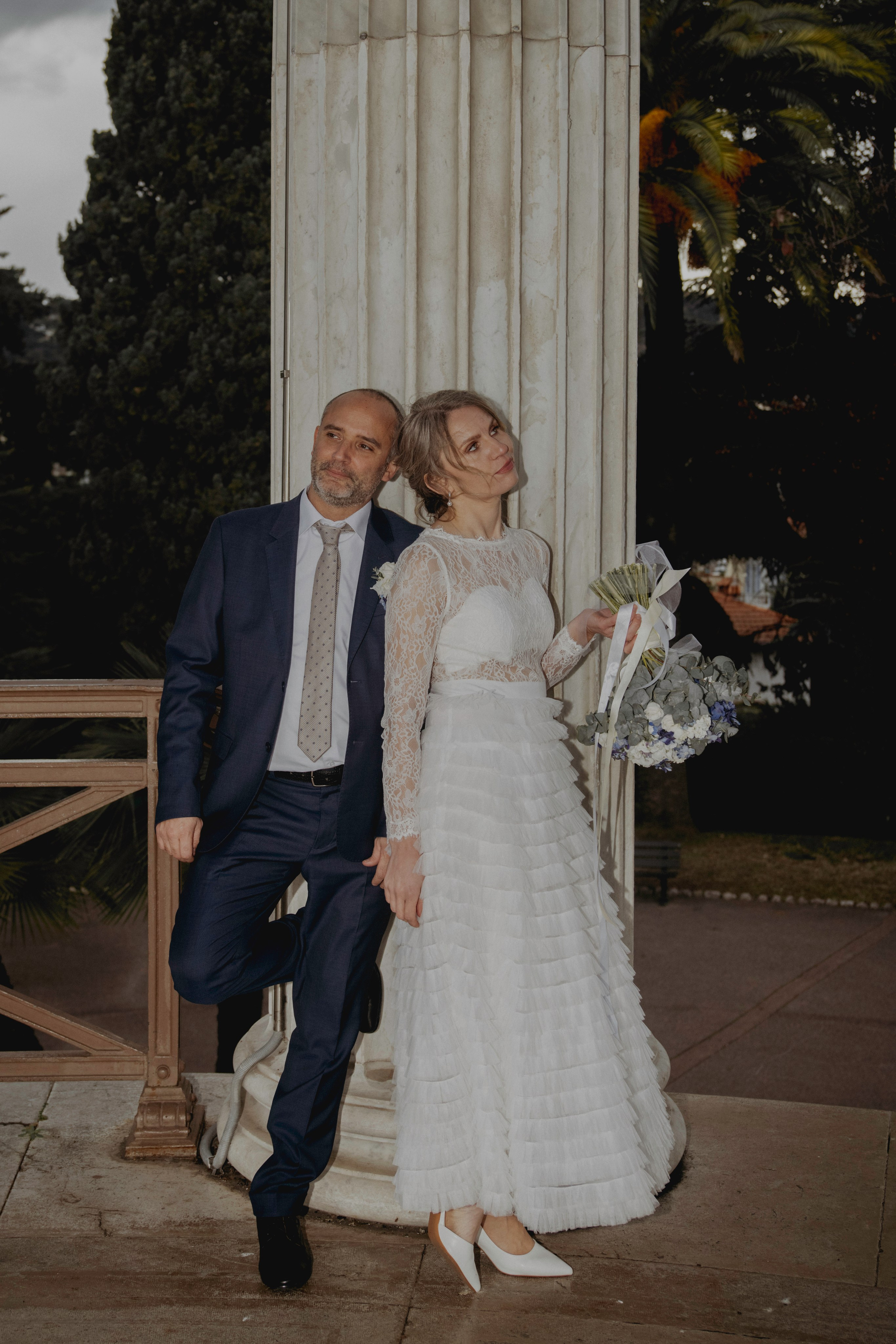 La séance photo de mariage sur la Côte d’Azur. Photographe sur Cote d’Azur. Portraits de familles, couples, enfants, événements