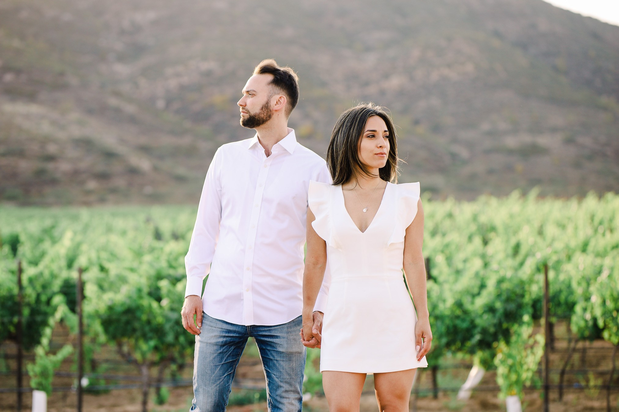 Hilo Negro Valle de Guadalupe Save The Date Ruth y Matt. Estudio de fotografia en Tijuana