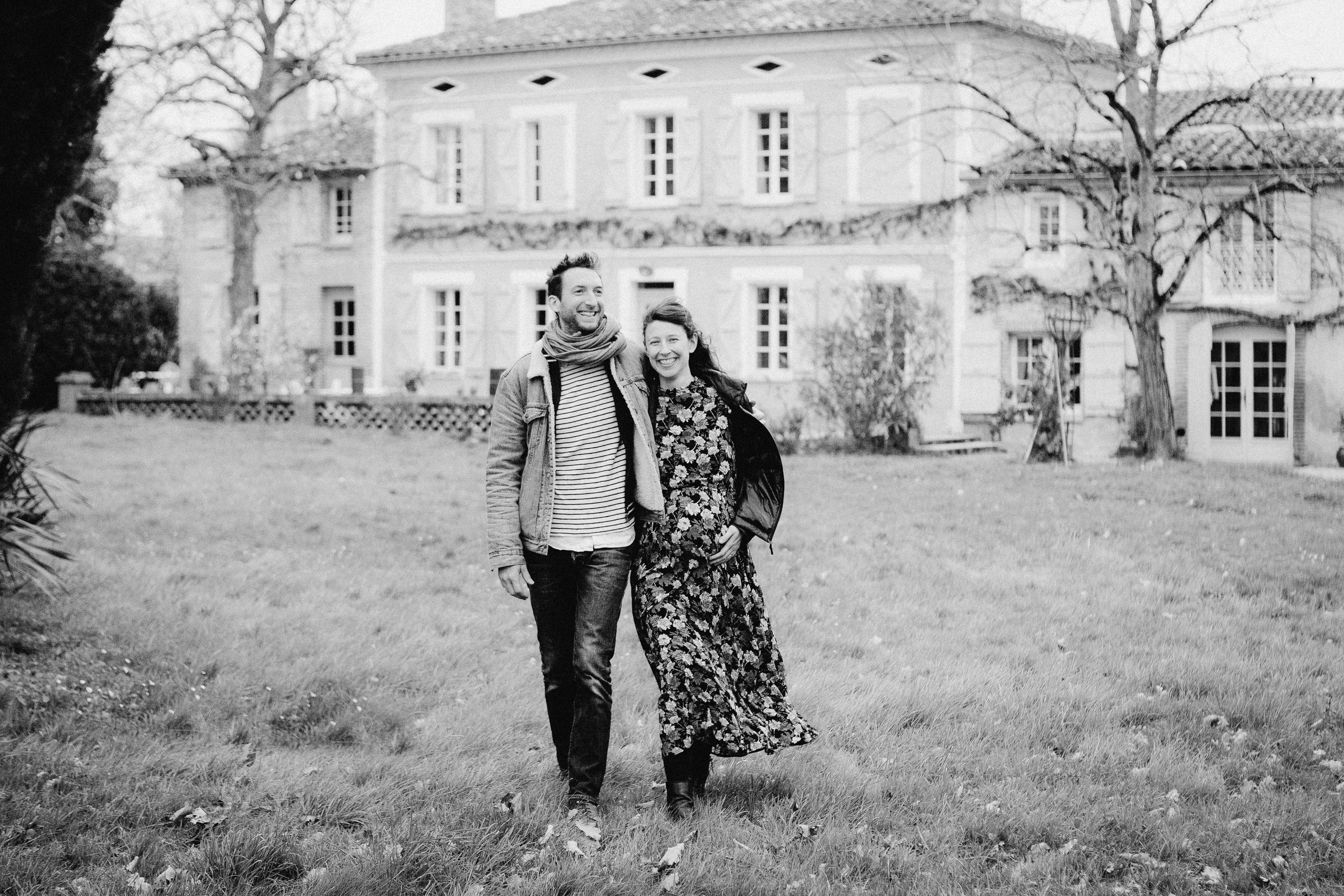 Séance photo grossesse et nouveau-né. Eugénie Smirnova — photographe à Toulouse et dans le sud-ouest de la France