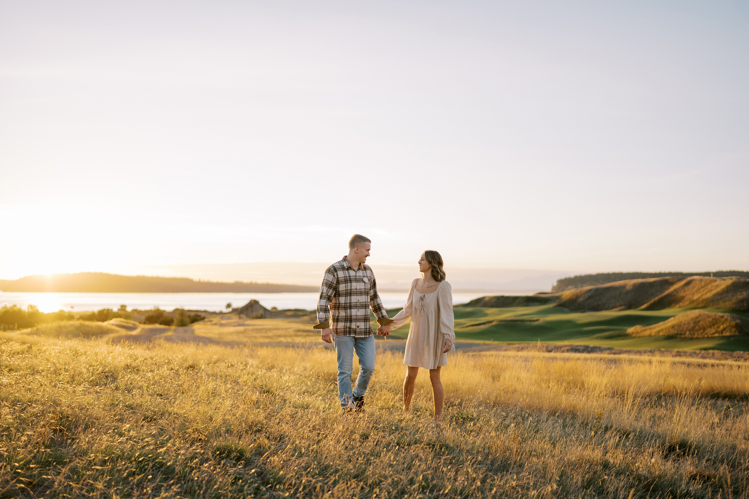 A story of incredible love at sunset. September 2024. Tacoma, Chambers Bay Golf Course. EVAN ARISTOV WEDDING PHOTOGRAPHY — Seattle Wedding Photographer