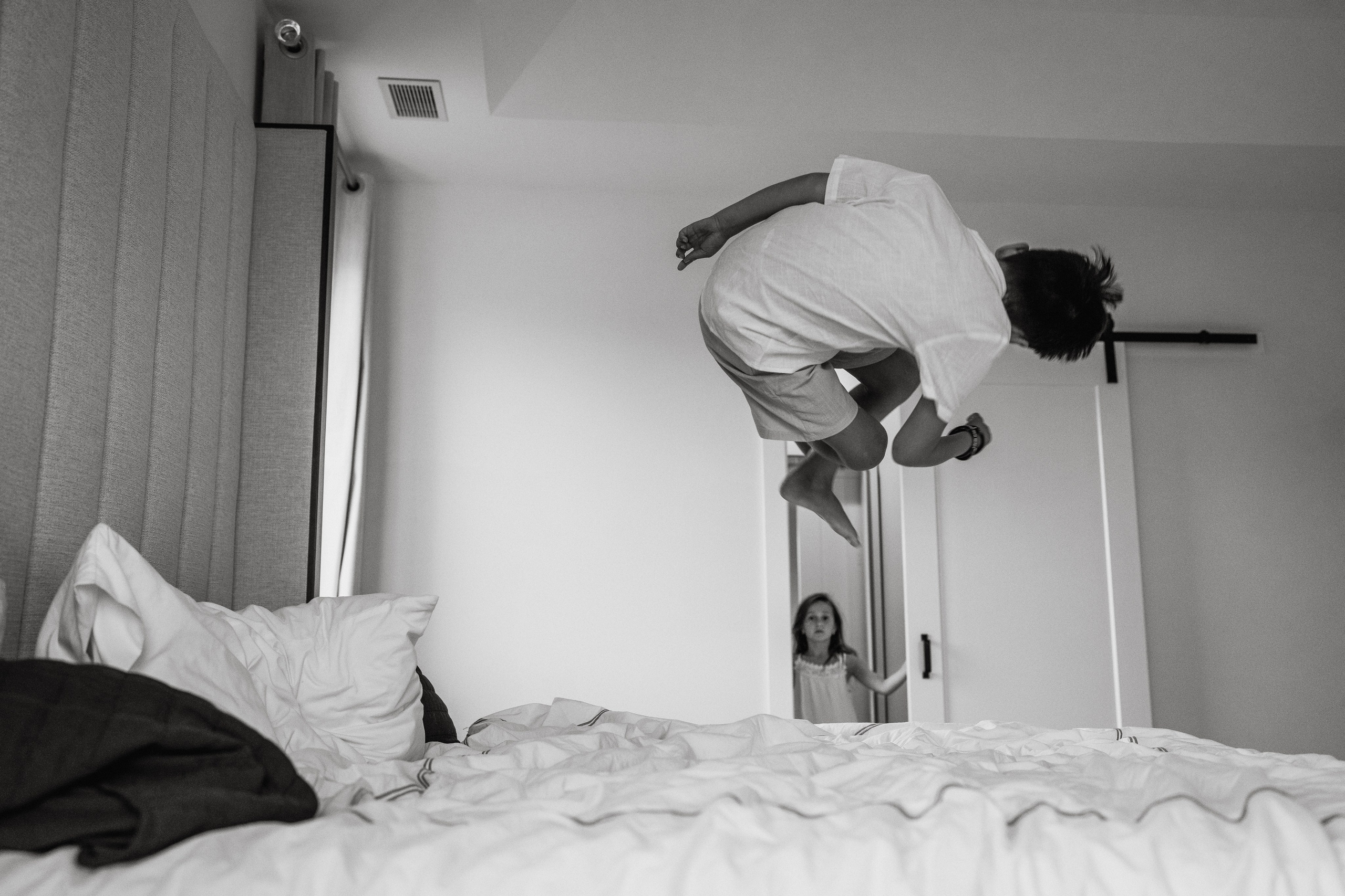 Cozy Family Photography at Home – Heartwarming & Relaxed. Alisa Tant — Family and newborn photographer Bucks County, Montgomery county, Philadelphia, NJ