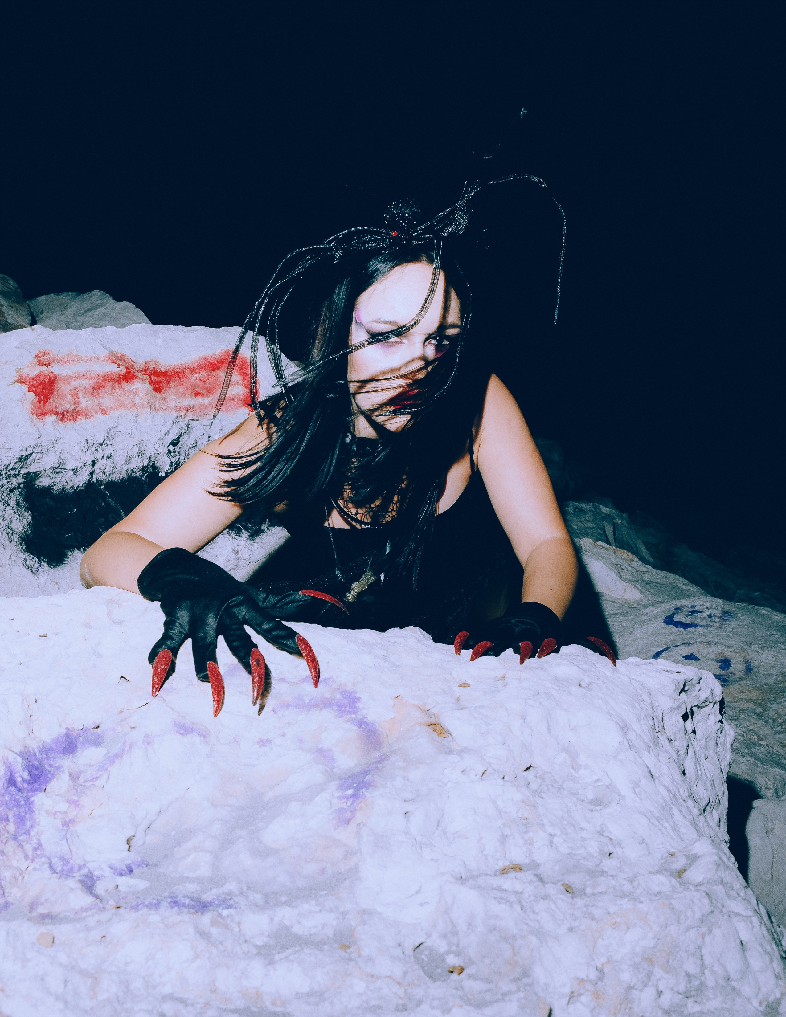 Мистическая Halloween-фотосессия на пляже: фотограф Аликанте и Торревьеха для креативных съемок — Андрей Луковников