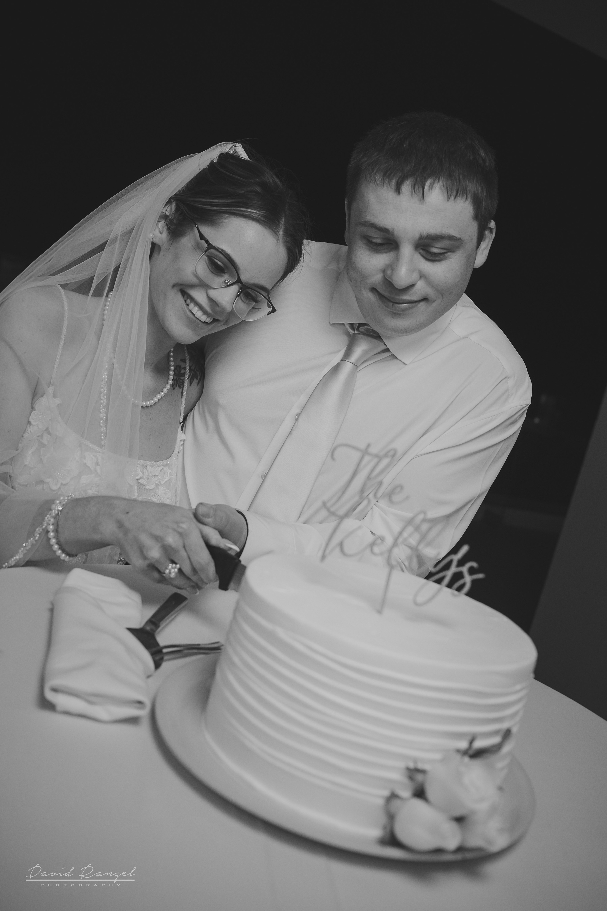 Danielle and Joshua’s sneak peek wedding. Destination wedding photographer based in Cancun and Riviera Maya with service worldwide