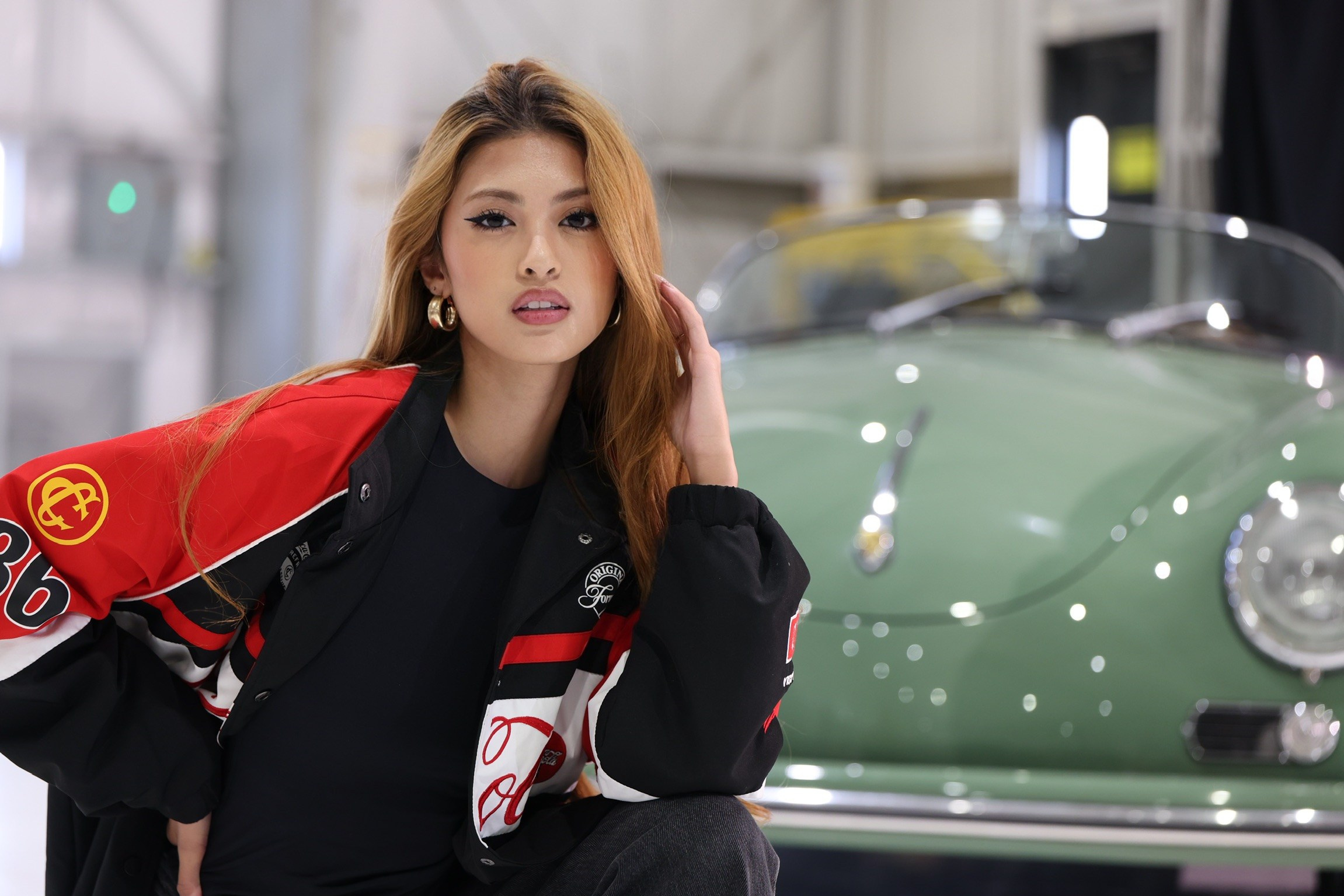 Qura Creative: Personalized, Corporate & Fashion Show Styling, Kits & Agency Collaborations. Qura Creative — A Multidisciplinary Creative House for Styling, Fashion Direction, Photography & Visual Storytelling