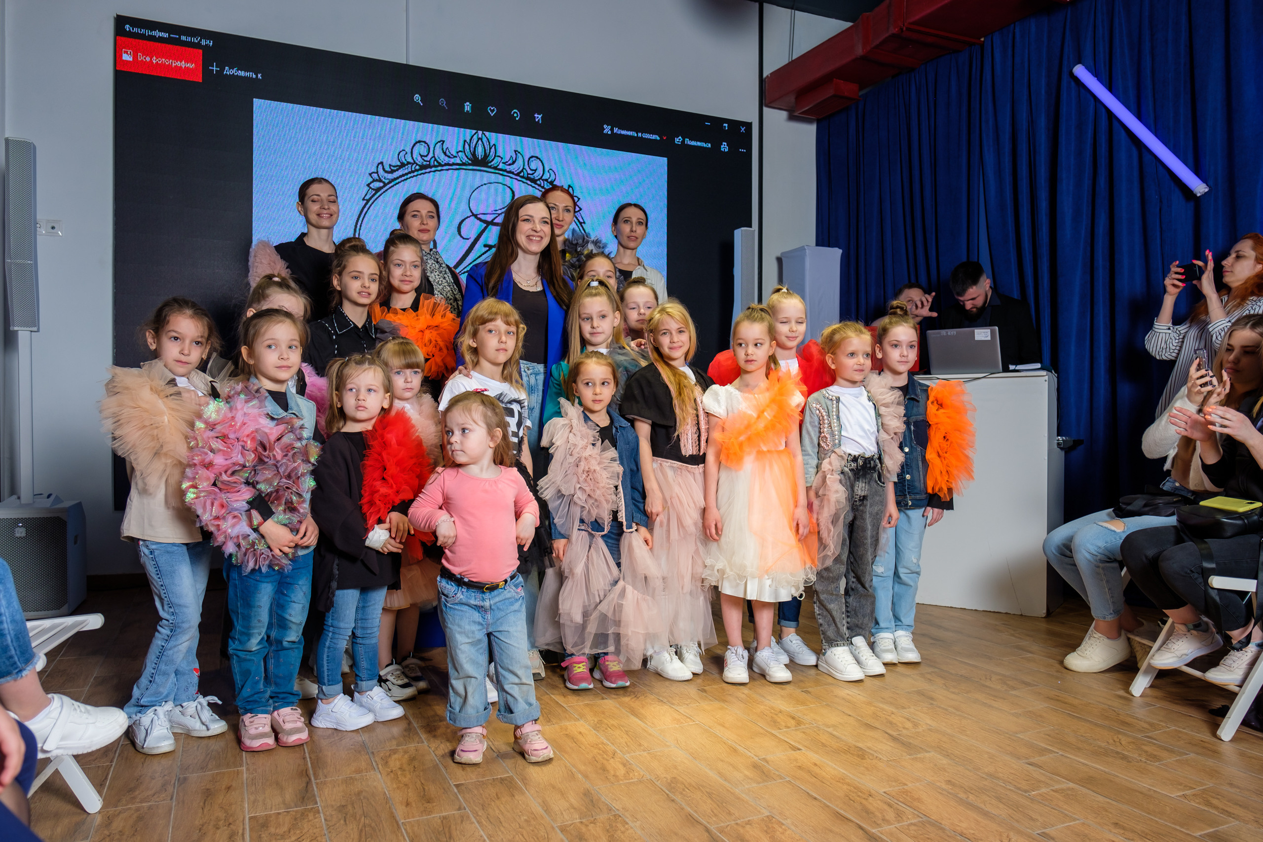 Charity fashion show in support of the Krasnodog animal shelter. Photographer in Seoul Dobrokvashina Natalya