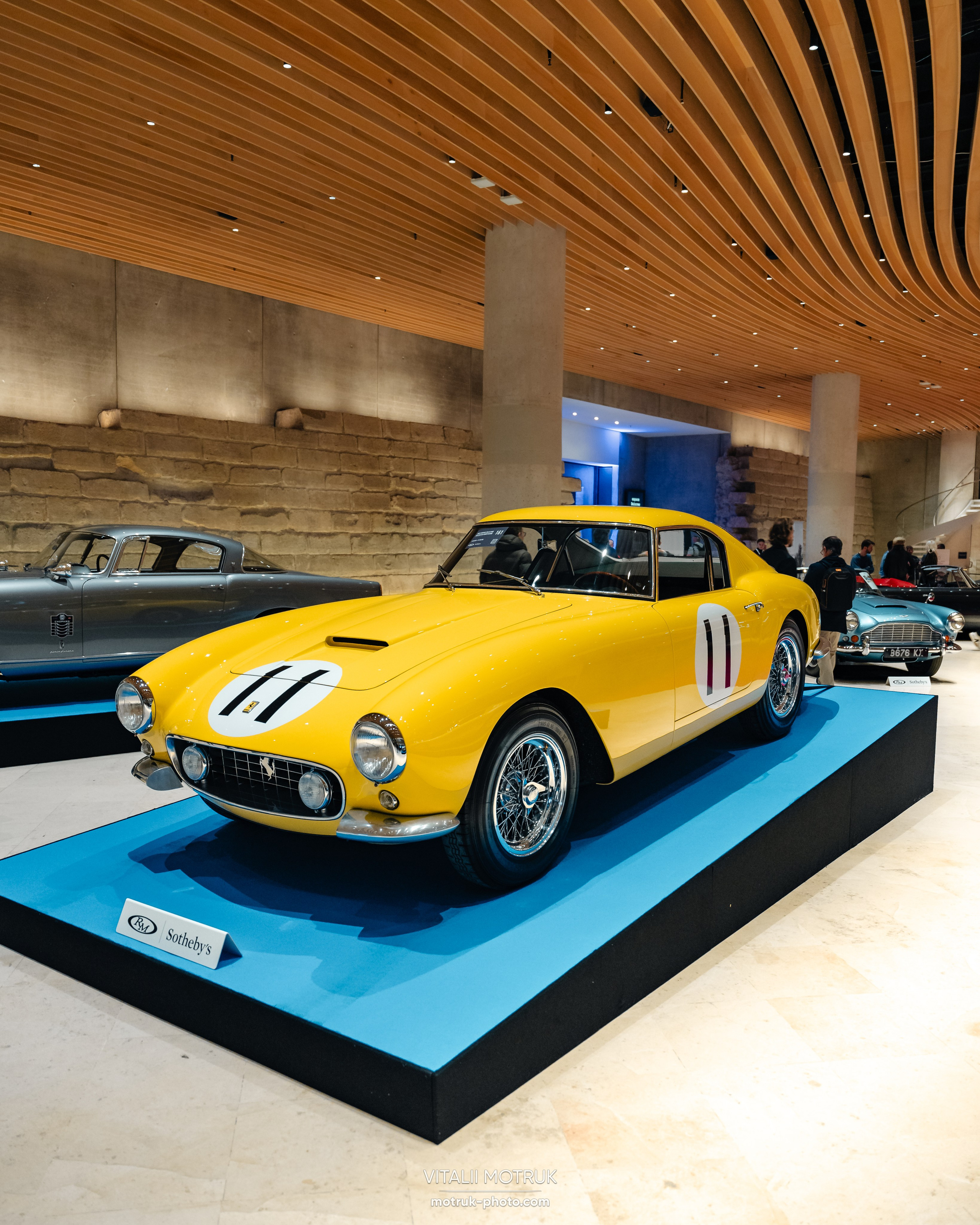 RM Sotheby’s. Photographer in Paris — Vitalii Motruk