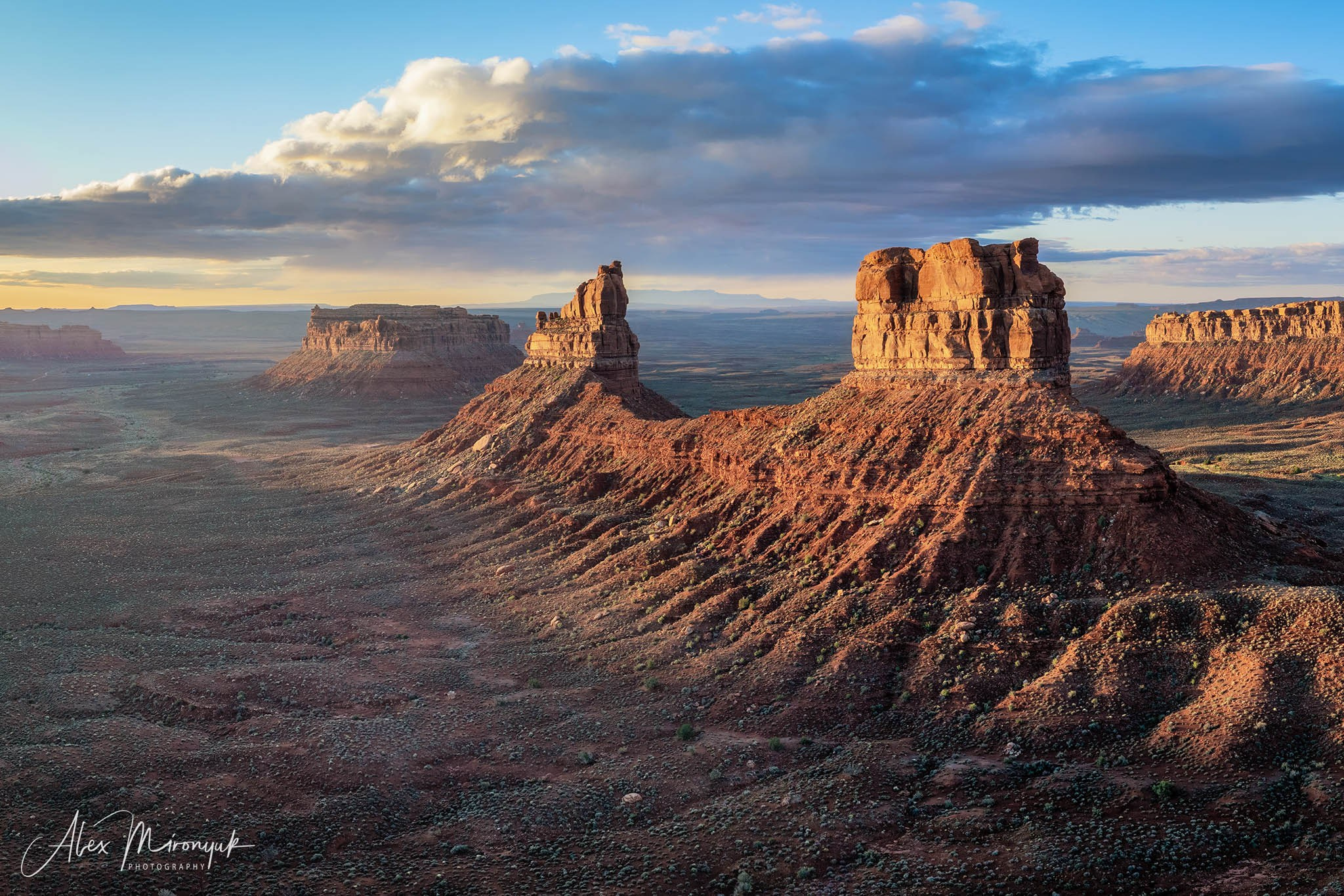 Eagle’s View American Southwest. Pet, Senior, Landscape, portrait studio, photographer in Miami and Sou