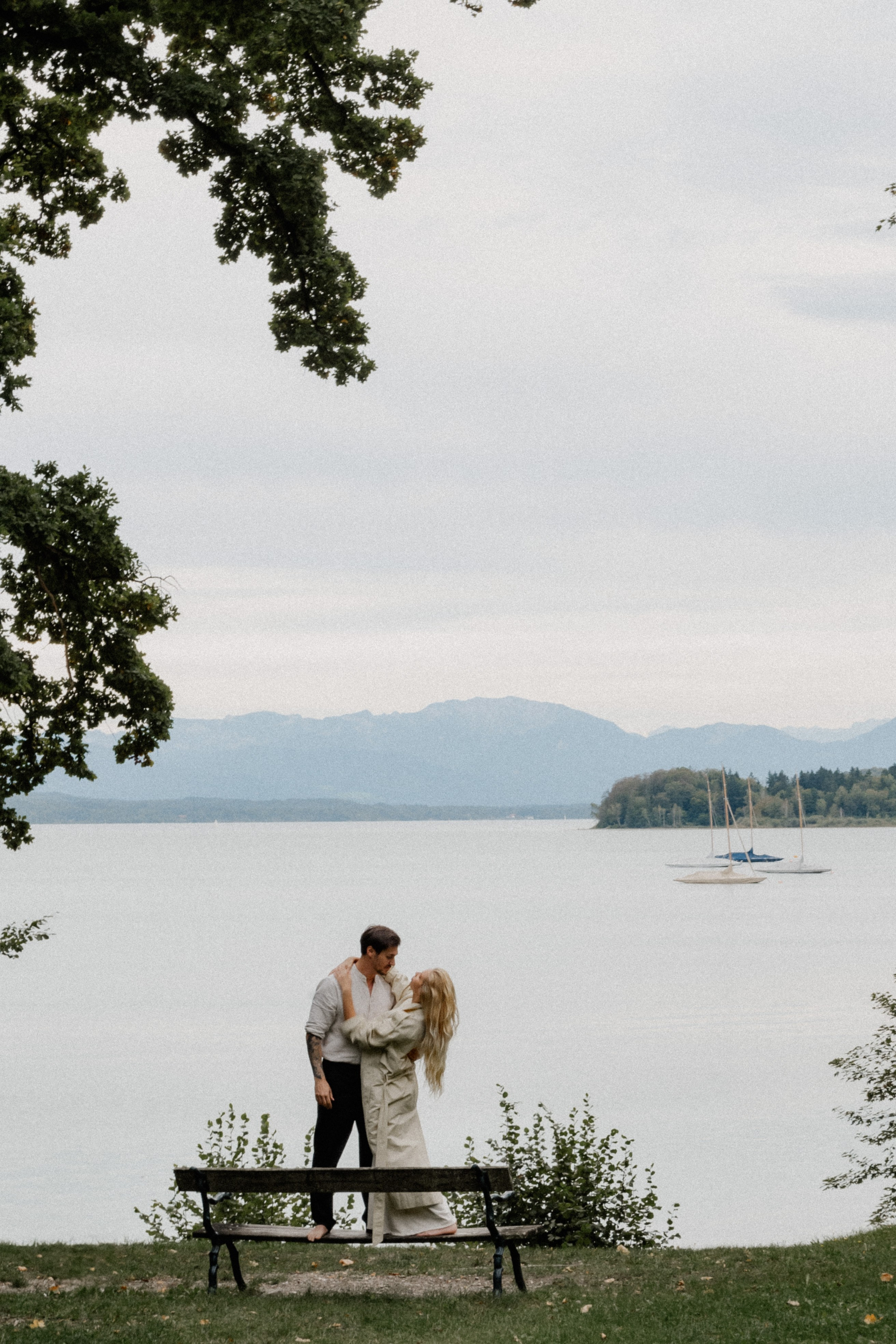 When the World Fell Silent. Photographer in Ansbach for Couples, Weddings and After Wedding