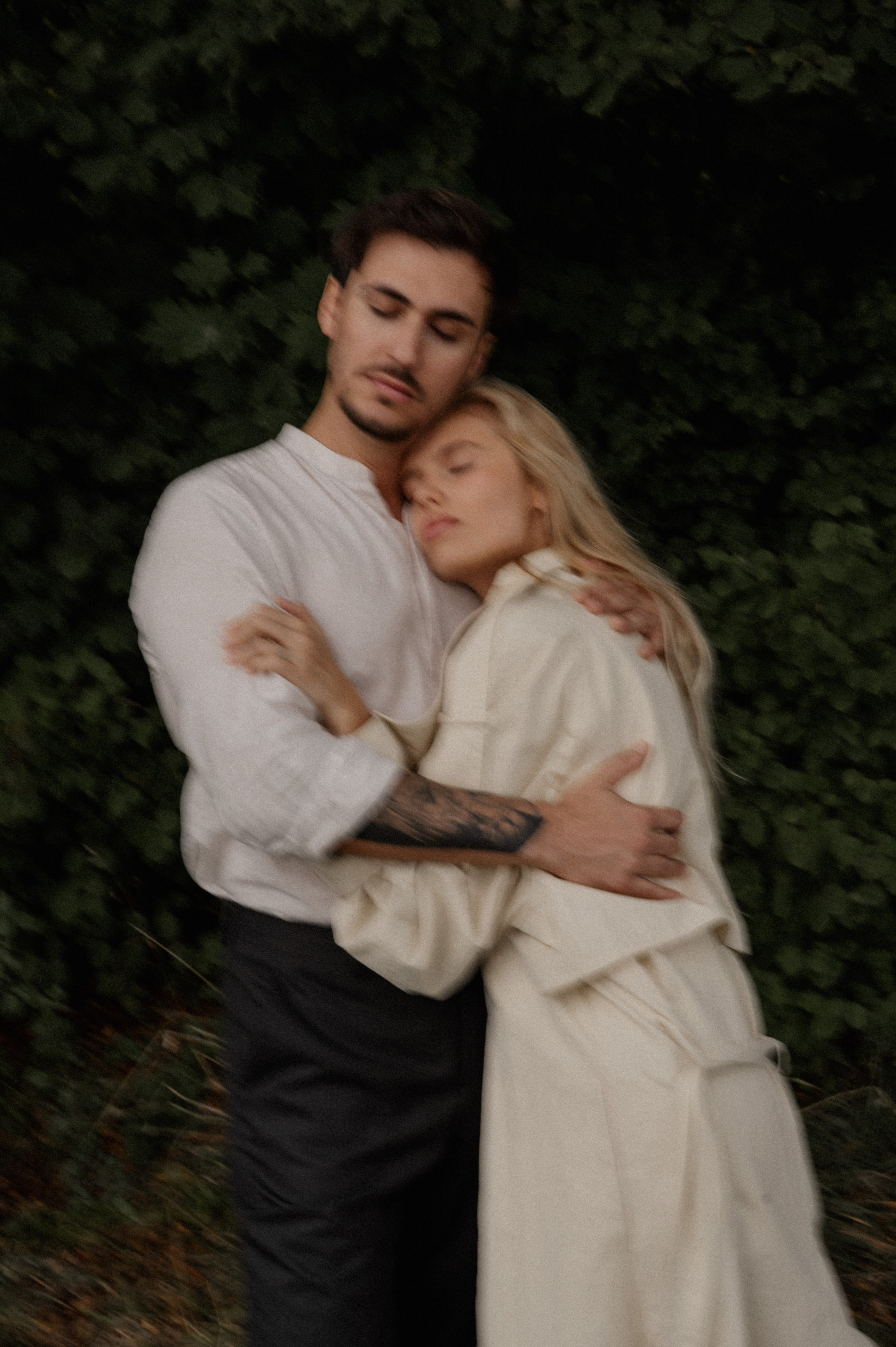 When the World Fell Silent. Photographer in Ansbach for Couples, Weddings and After Wedding