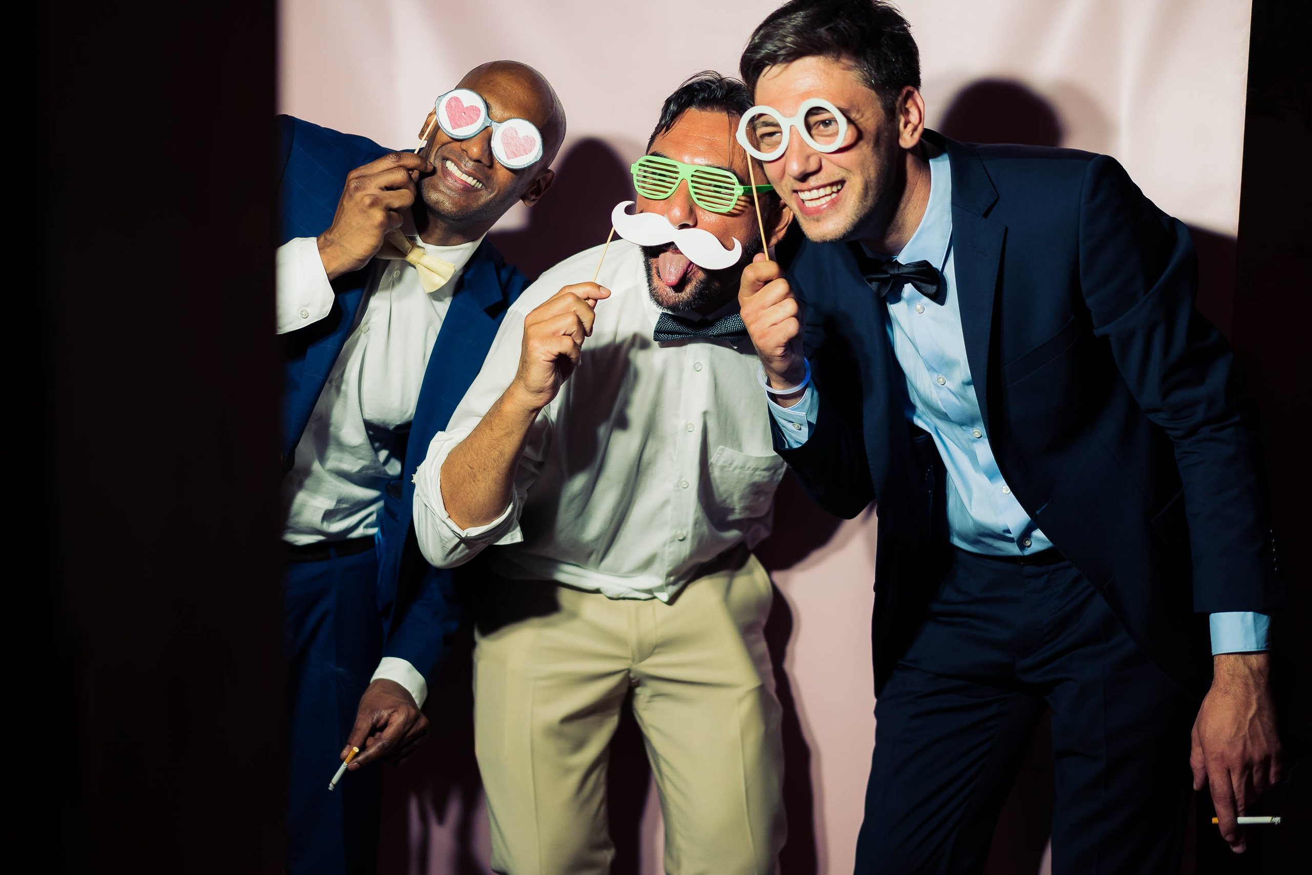 Wedding in Mallorca at Mhares Beach Club. Mallorca Wedding, Corporate & Social Photographer