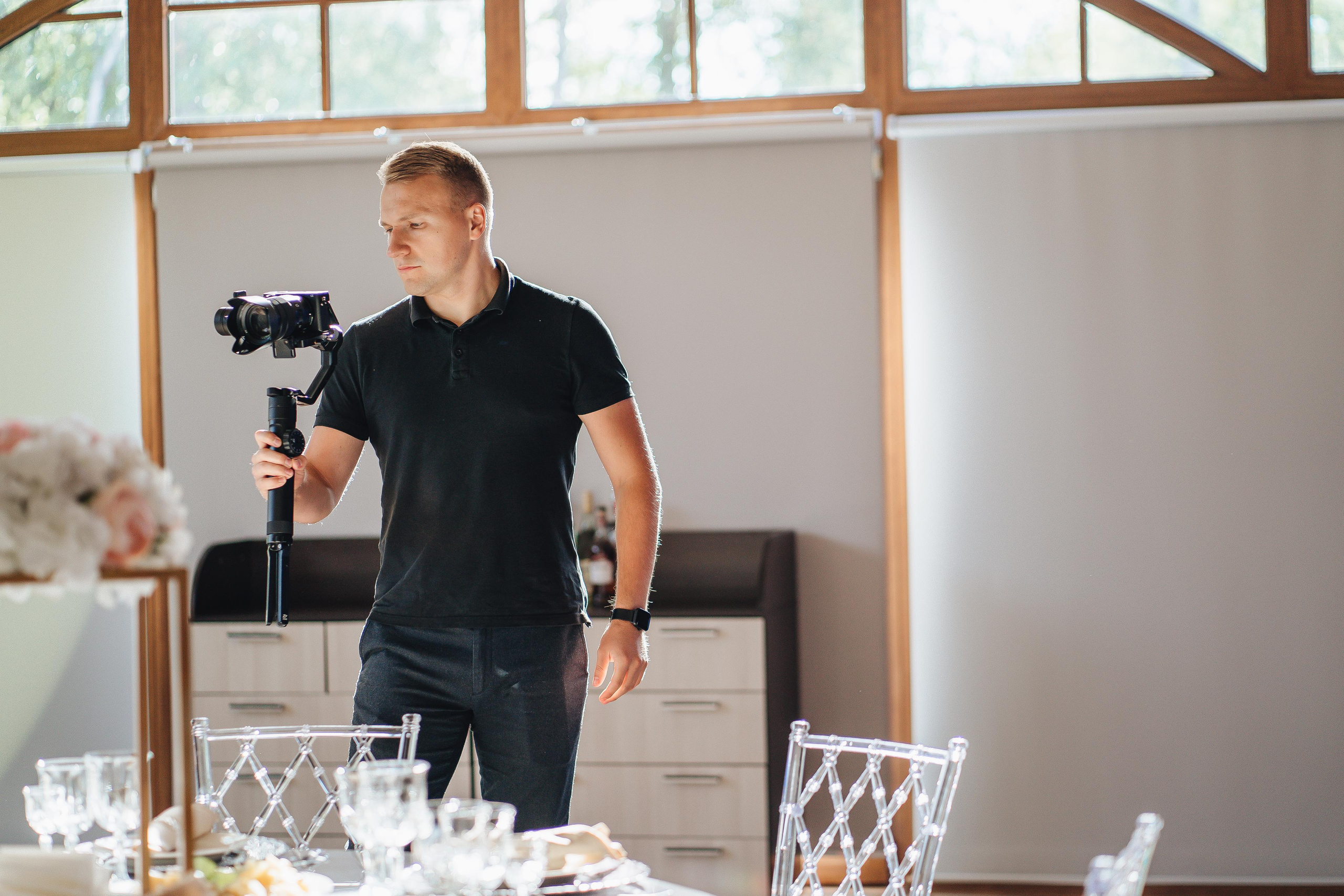 Videographer photographer Denis Moiseev in St. Petersburg and Moscow