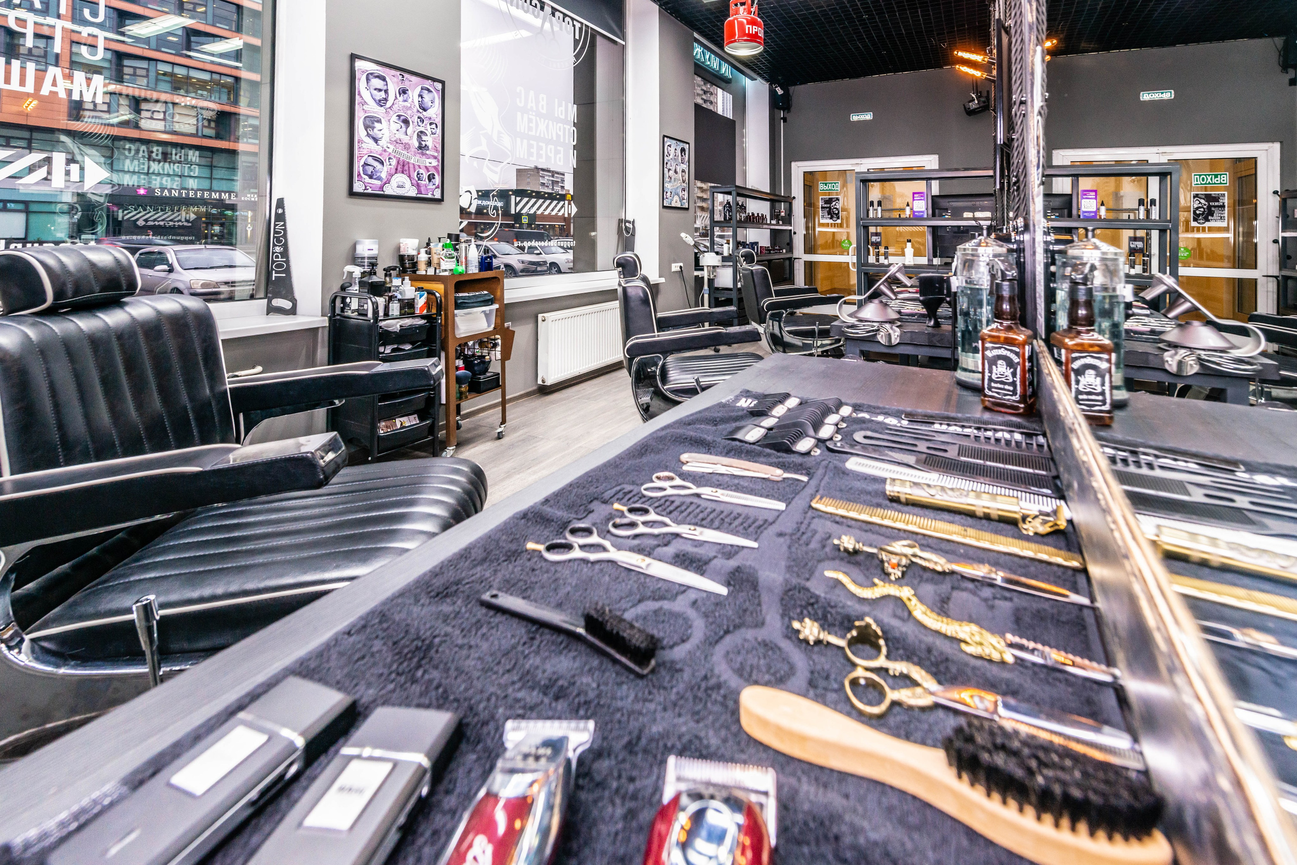 Съемка в барбершоп TopGun. PHOTOGRAPHER QUINTANA ROO