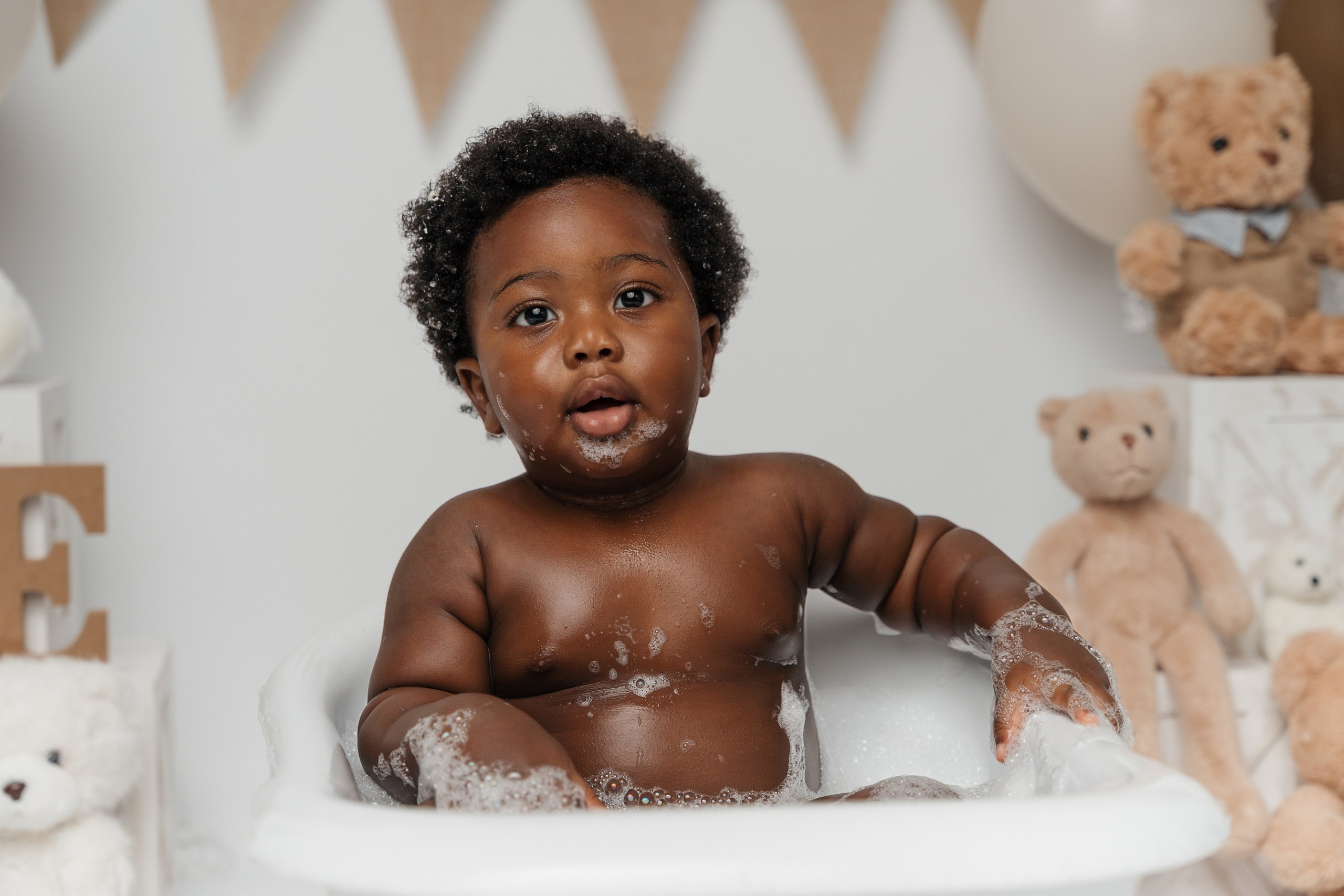 Adorable baby Chukwuma 🥰. Newborn and family photographer. Hills District. Sydney