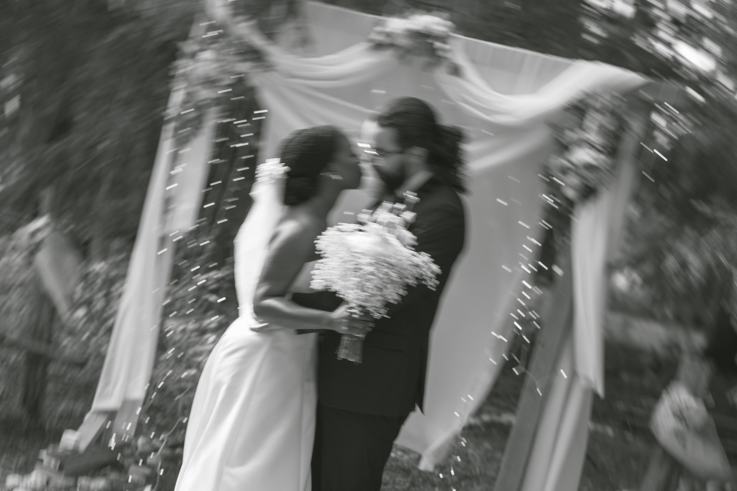 Engagement & Weddings. Kitchener Waterloo Cambridge Photographer — Olga Ro