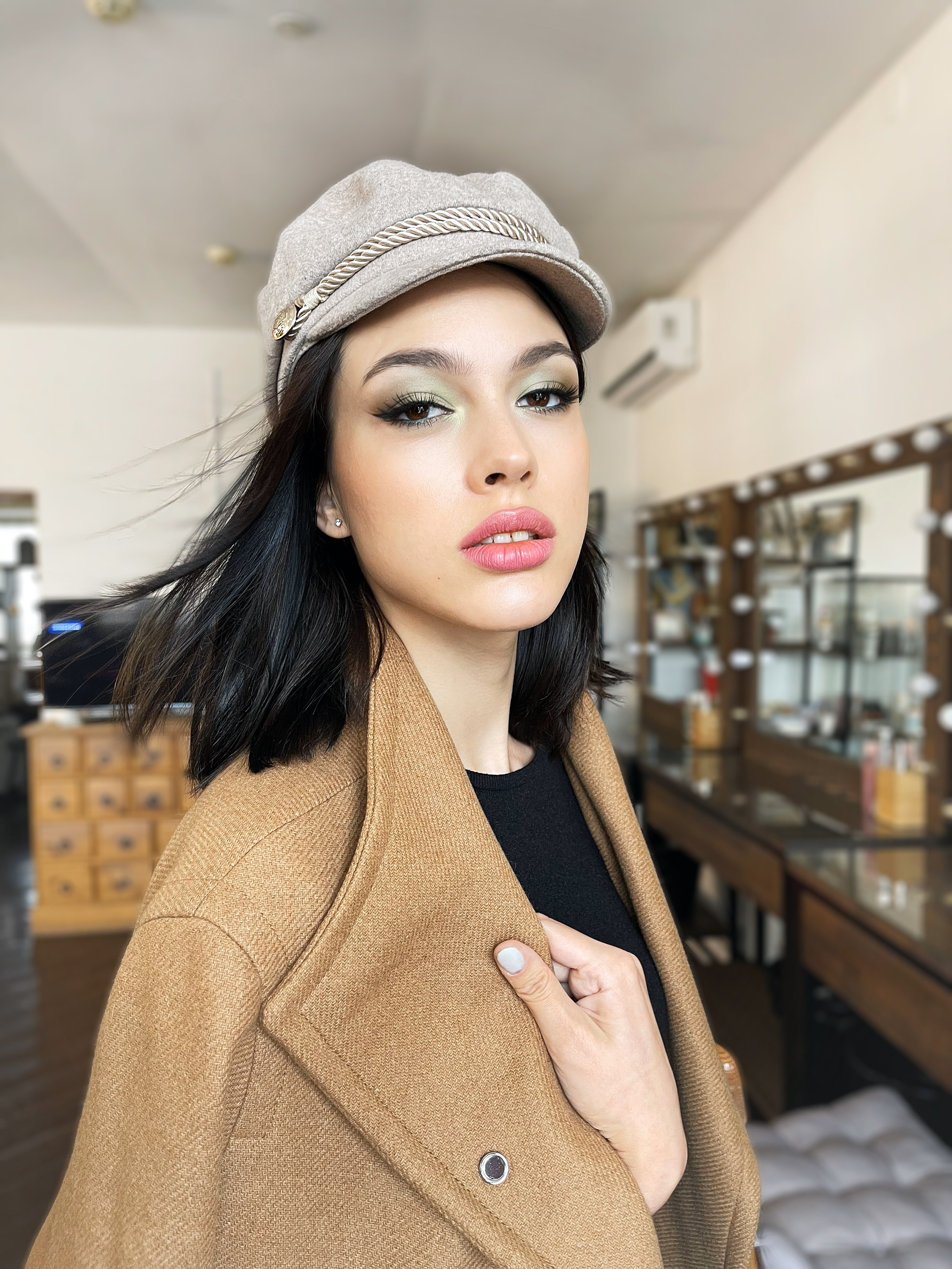 Evening makeup, event hairstyling, special occasion makeup. Makeup artist and Hair stylist in London