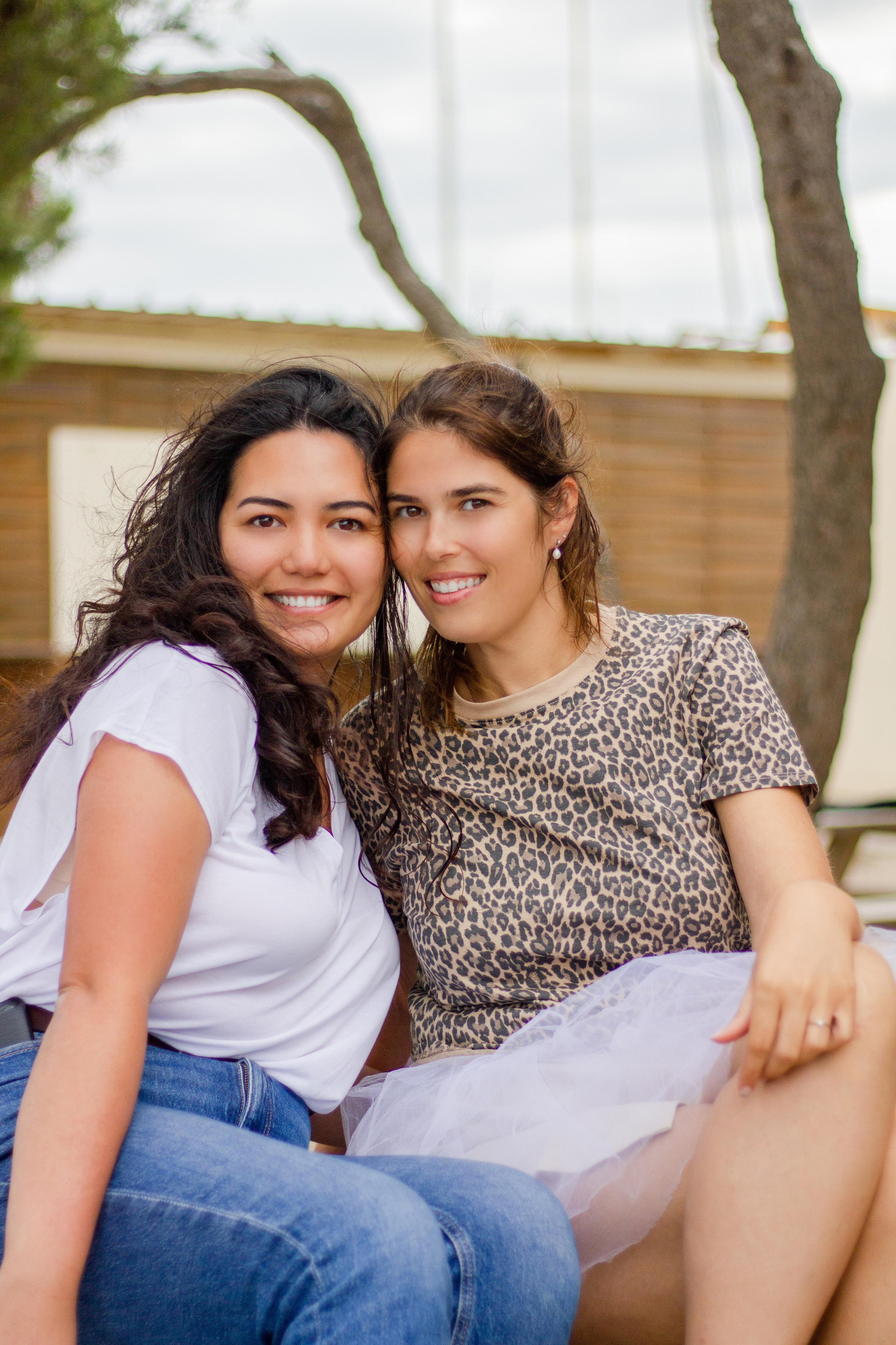 Séance photo EVJF Châtellerault, Poitiers, Tours. Studio photo « Partage ton bonheur » – Photographe famille près de Châtellerault, Poitiers et Tours